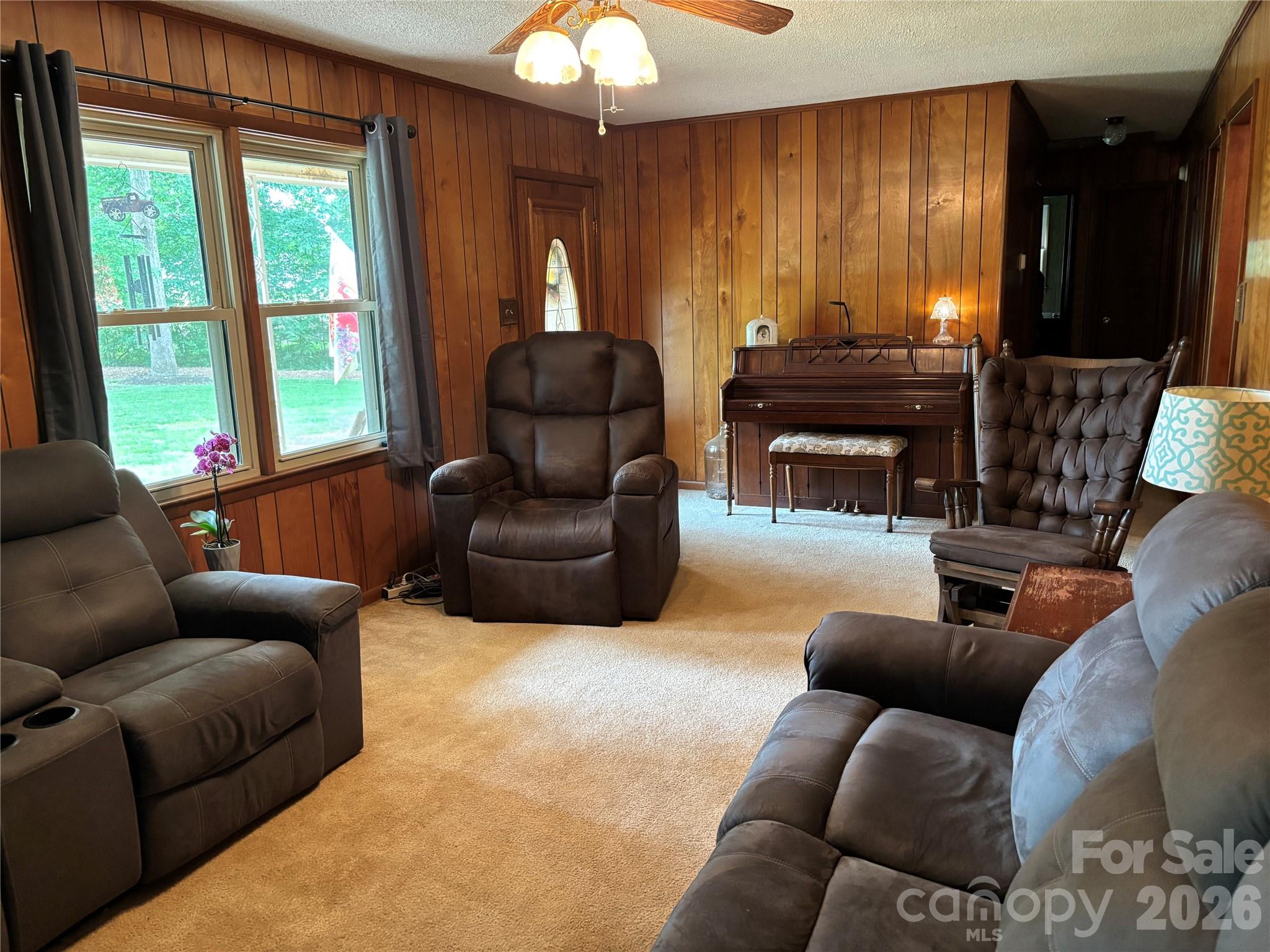 74 Miranda Drive — Taylorsville