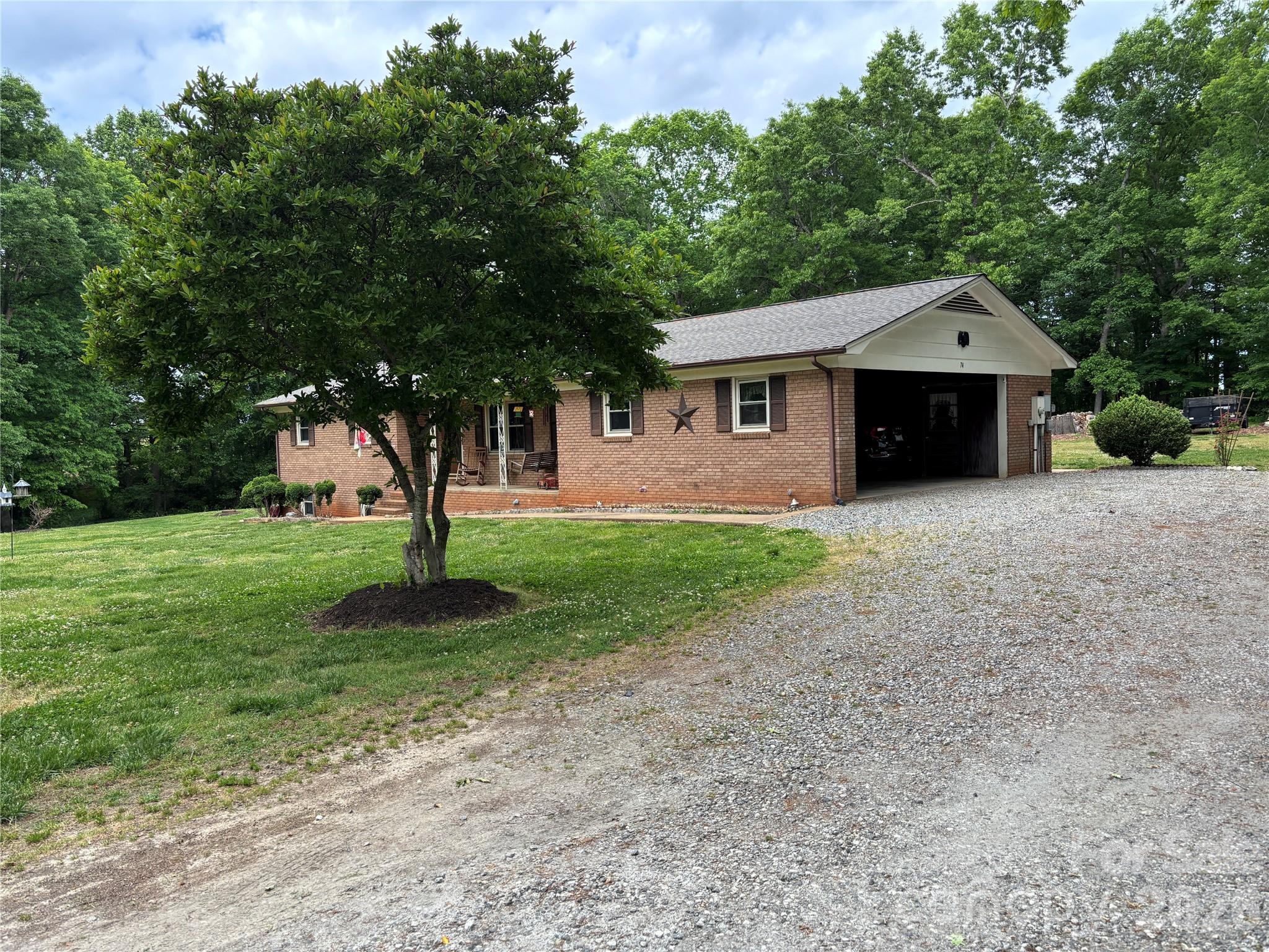 74 Miranda Drive — Taylorsville
