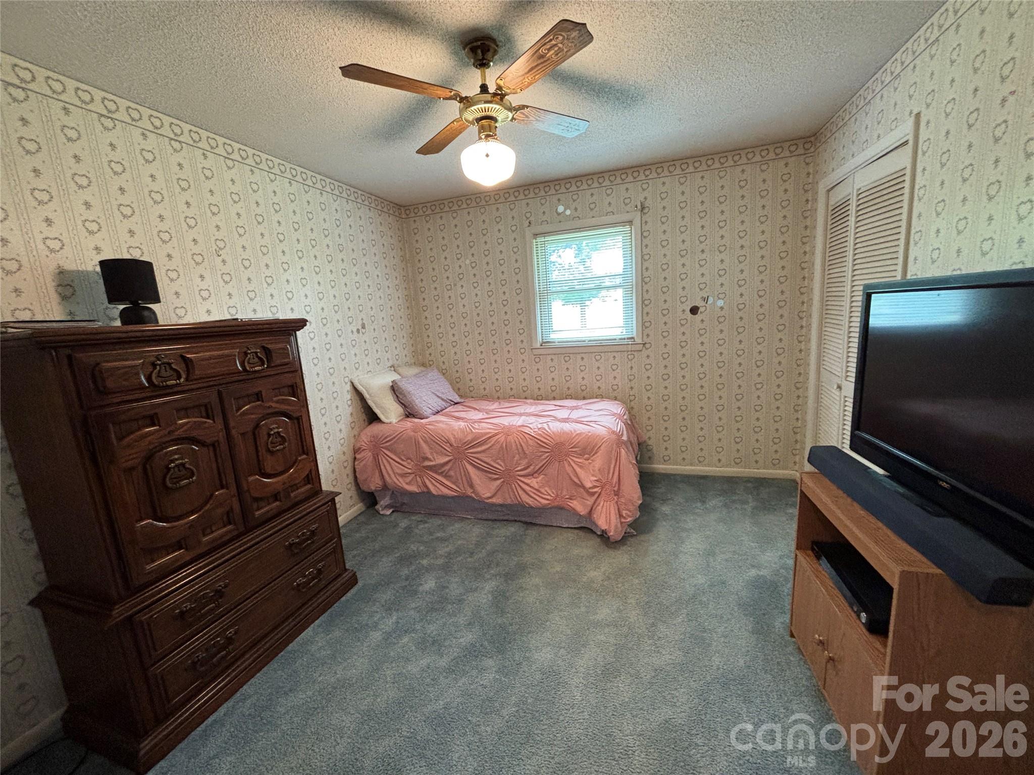 74 Miranda Drive — Taylorsville