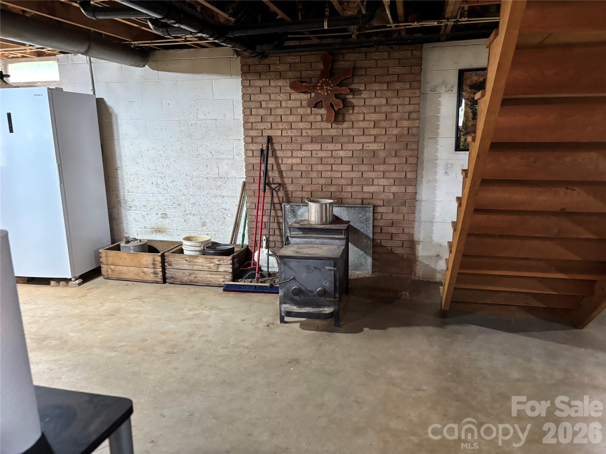 74 Miranda Drive — Taylorsville