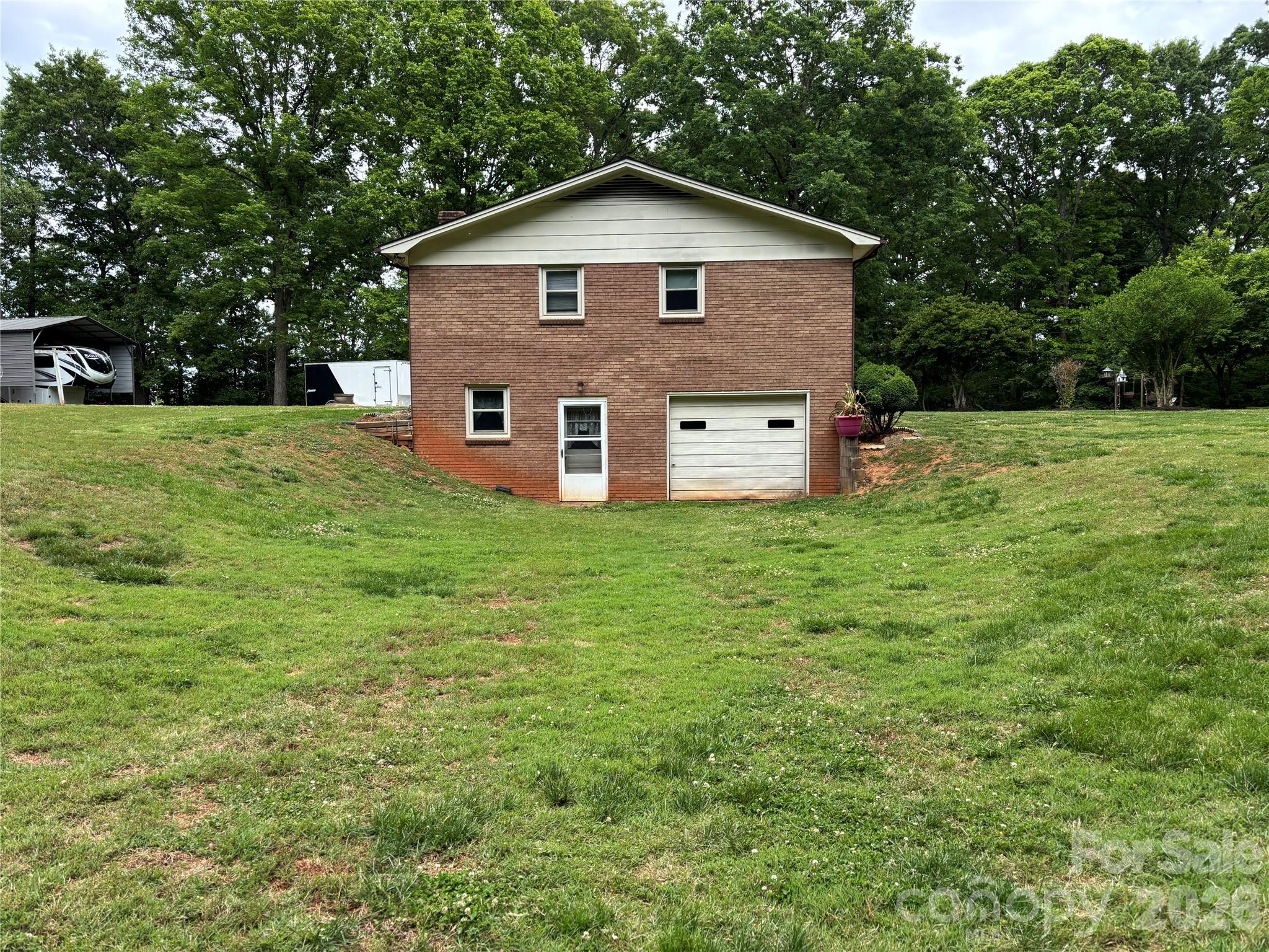 74 Miranda Drive — Taylorsville