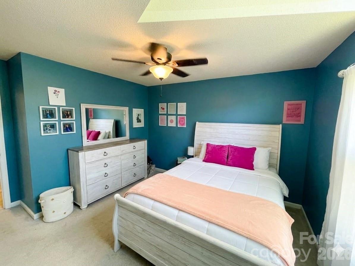 103 New Orleans Boulevard — Morganton