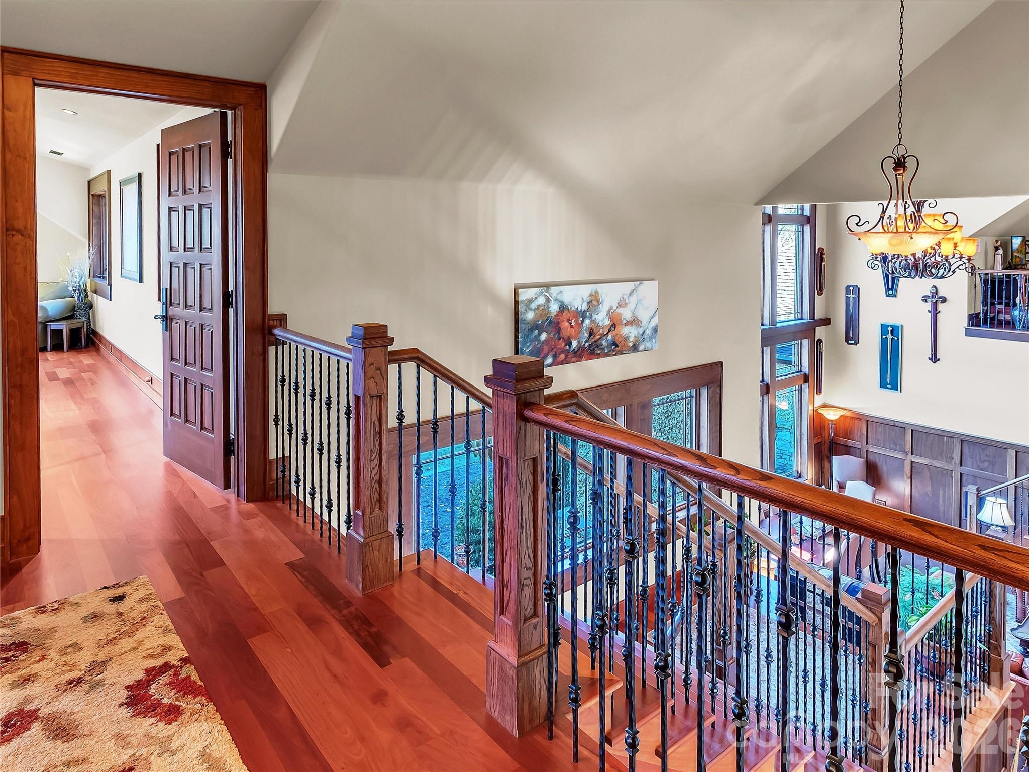93 Lombard Street — Waynesville