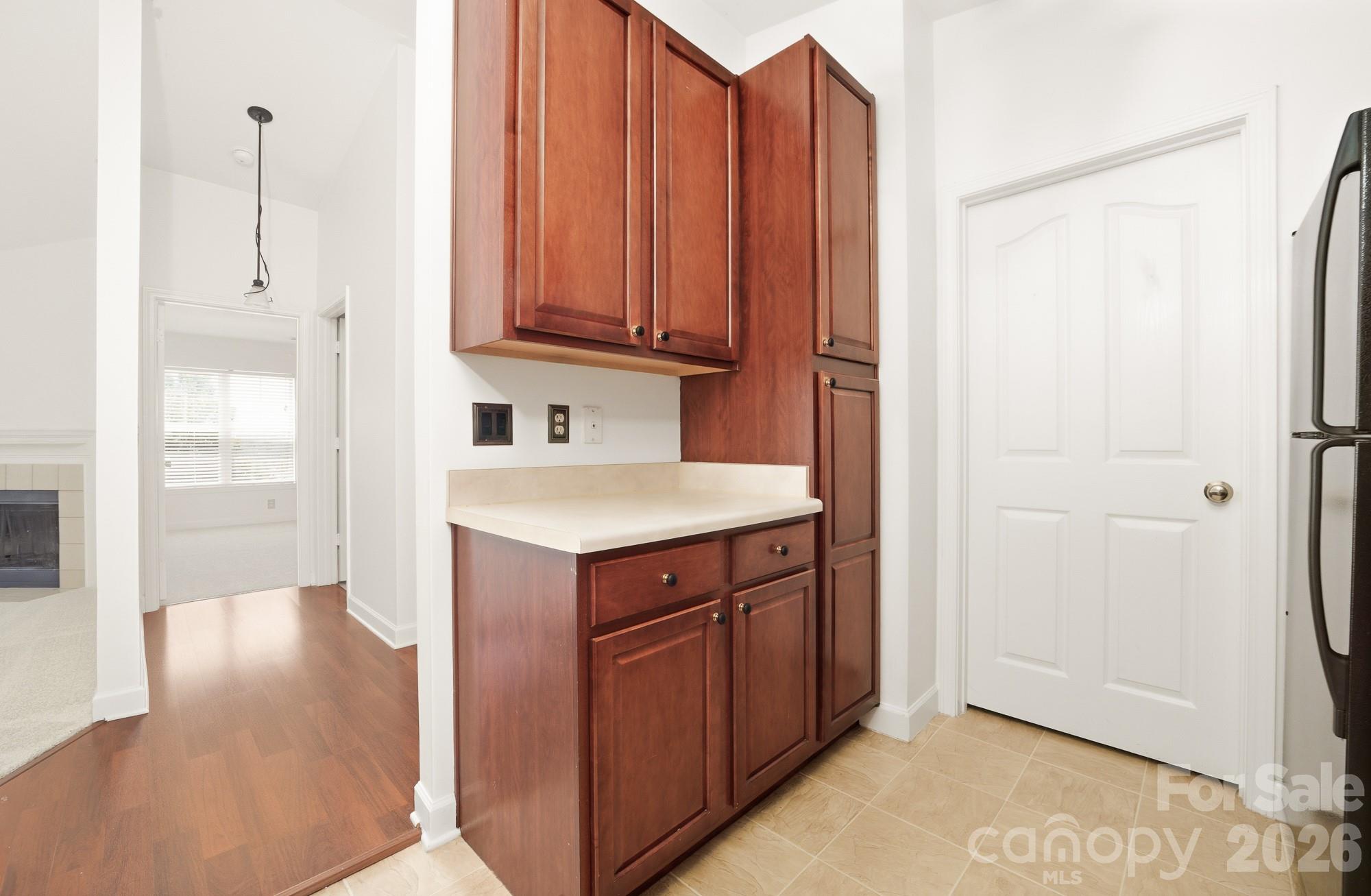 9976 Hyde Glen Court — Charlotte