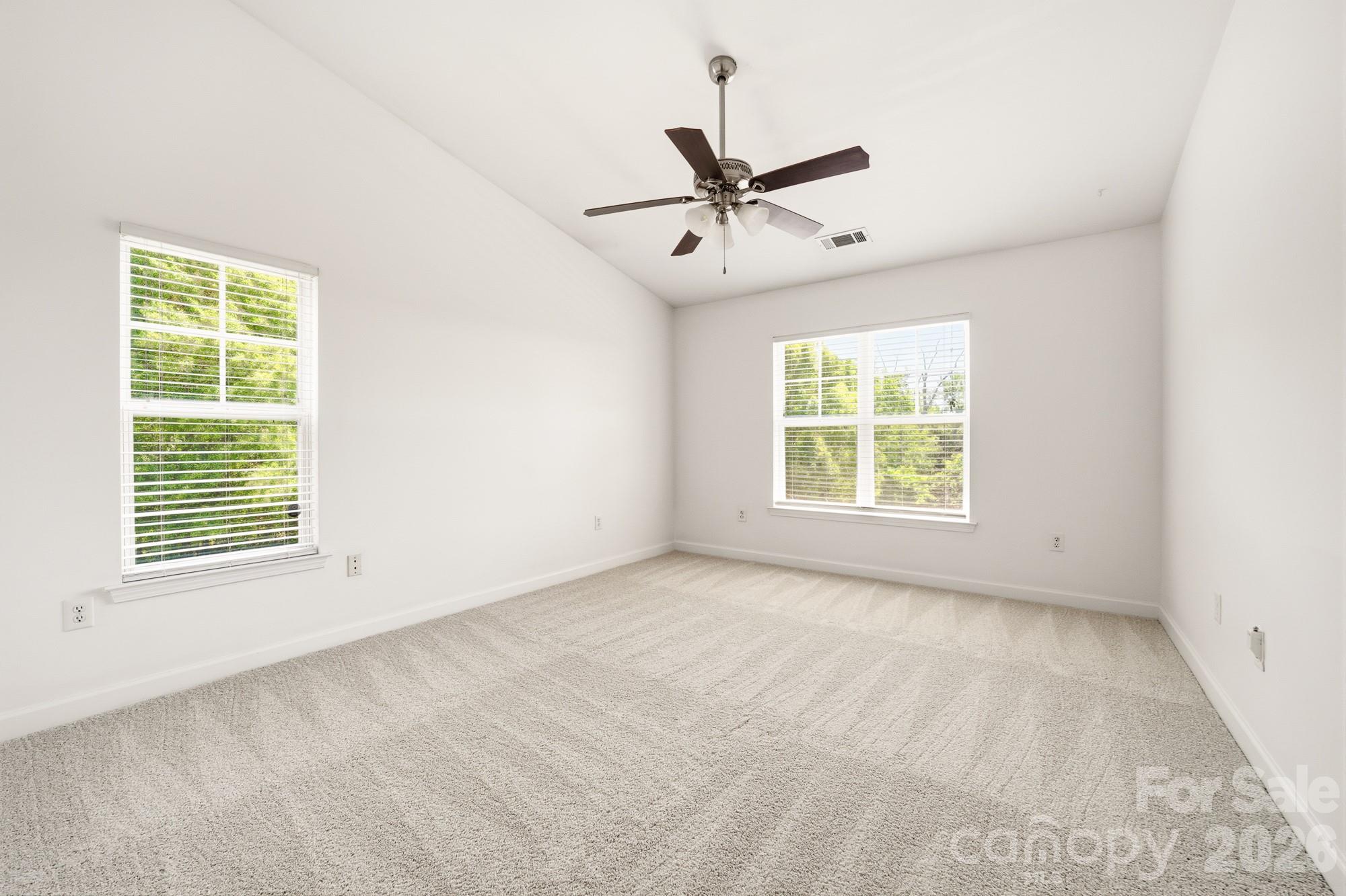 9976 Hyde Glen Court — Charlotte