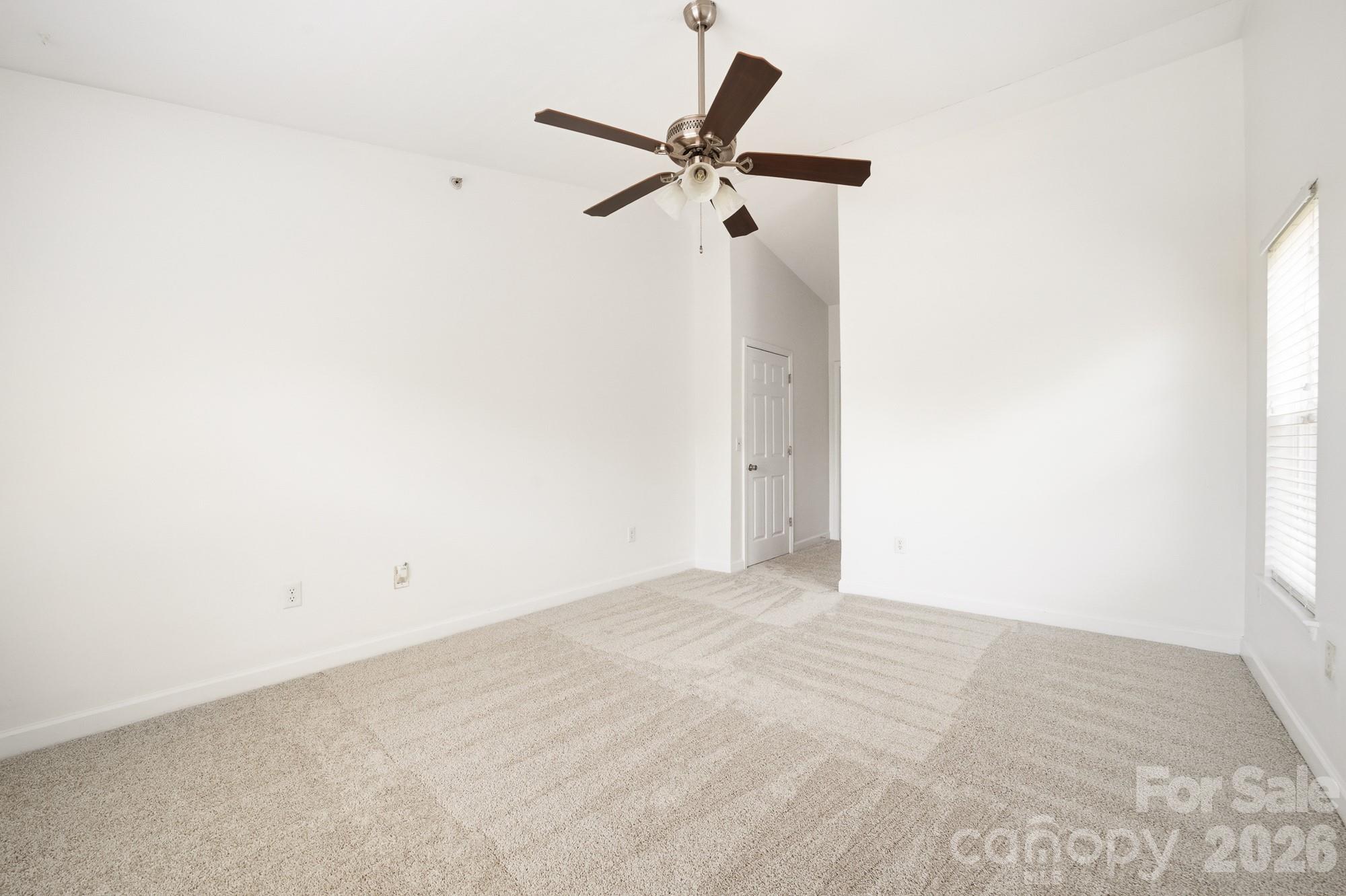 9976 Hyde Glen Court — Charlotte