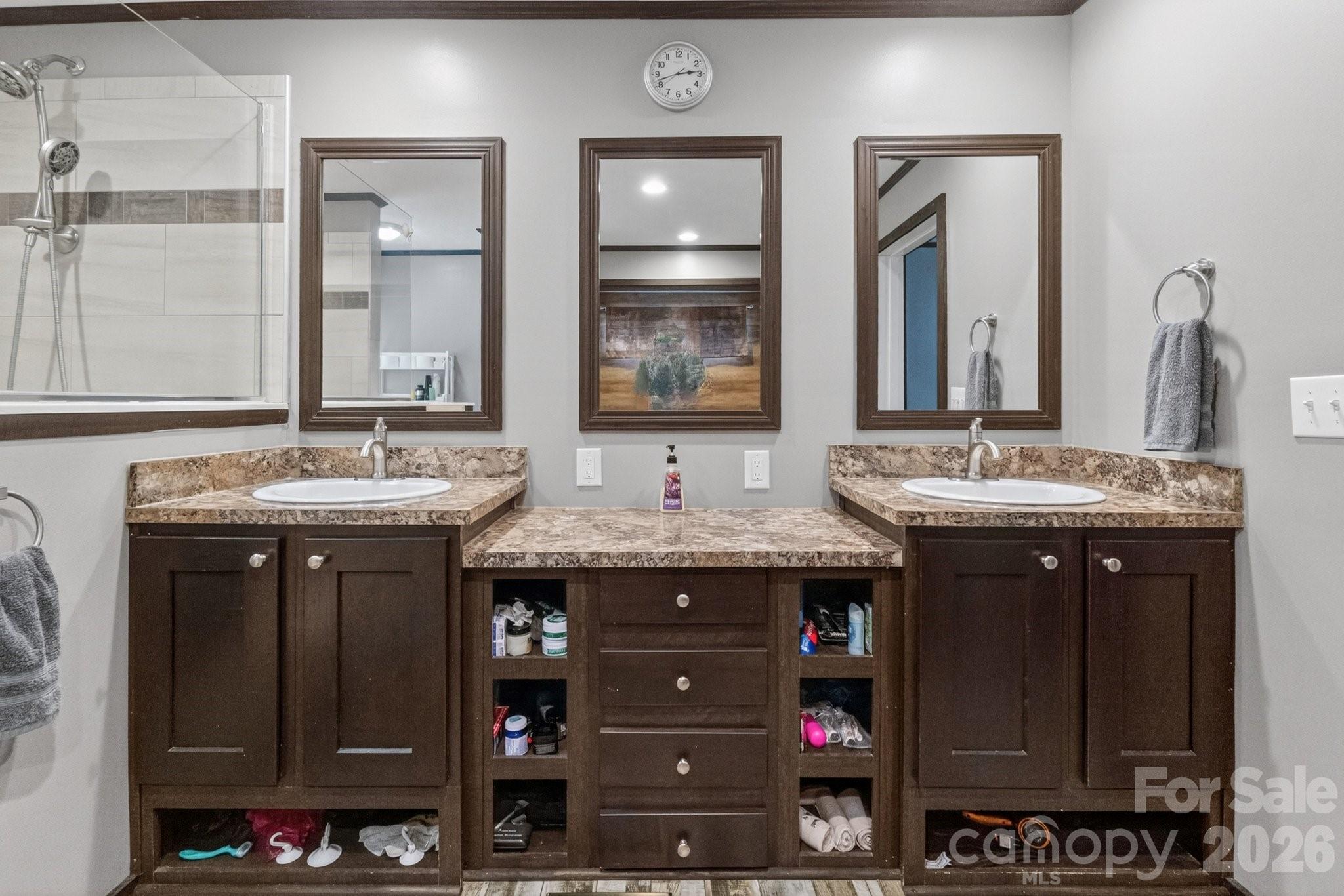 4142 Musket Hill Road — Sharon