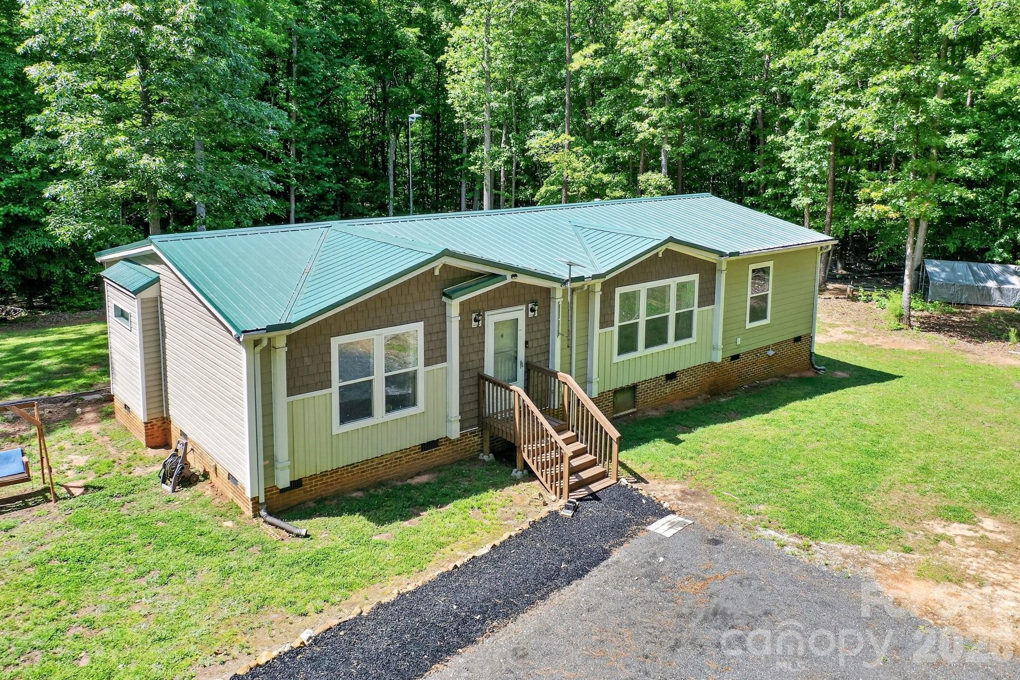 4142 Musket Hill Road — Sharon