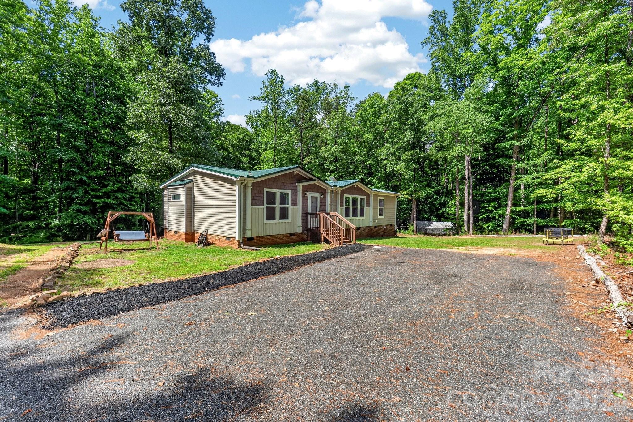 4142 Musket Hill Road — Sharon