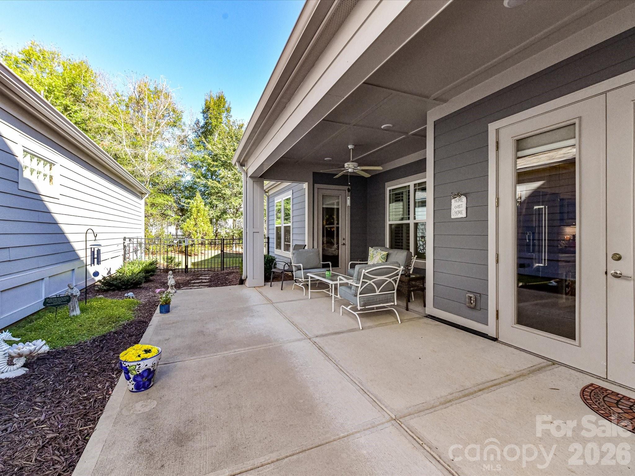 2006 Laney Pond Road — Matthews