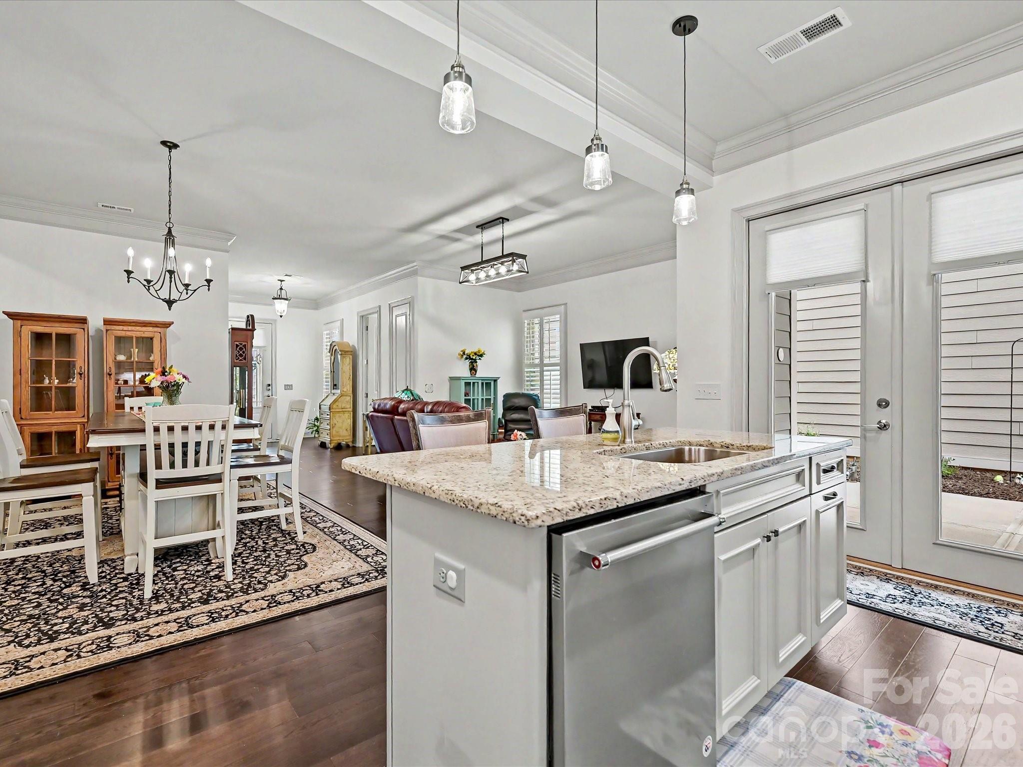 2006 Laney Pond Road — Matthews