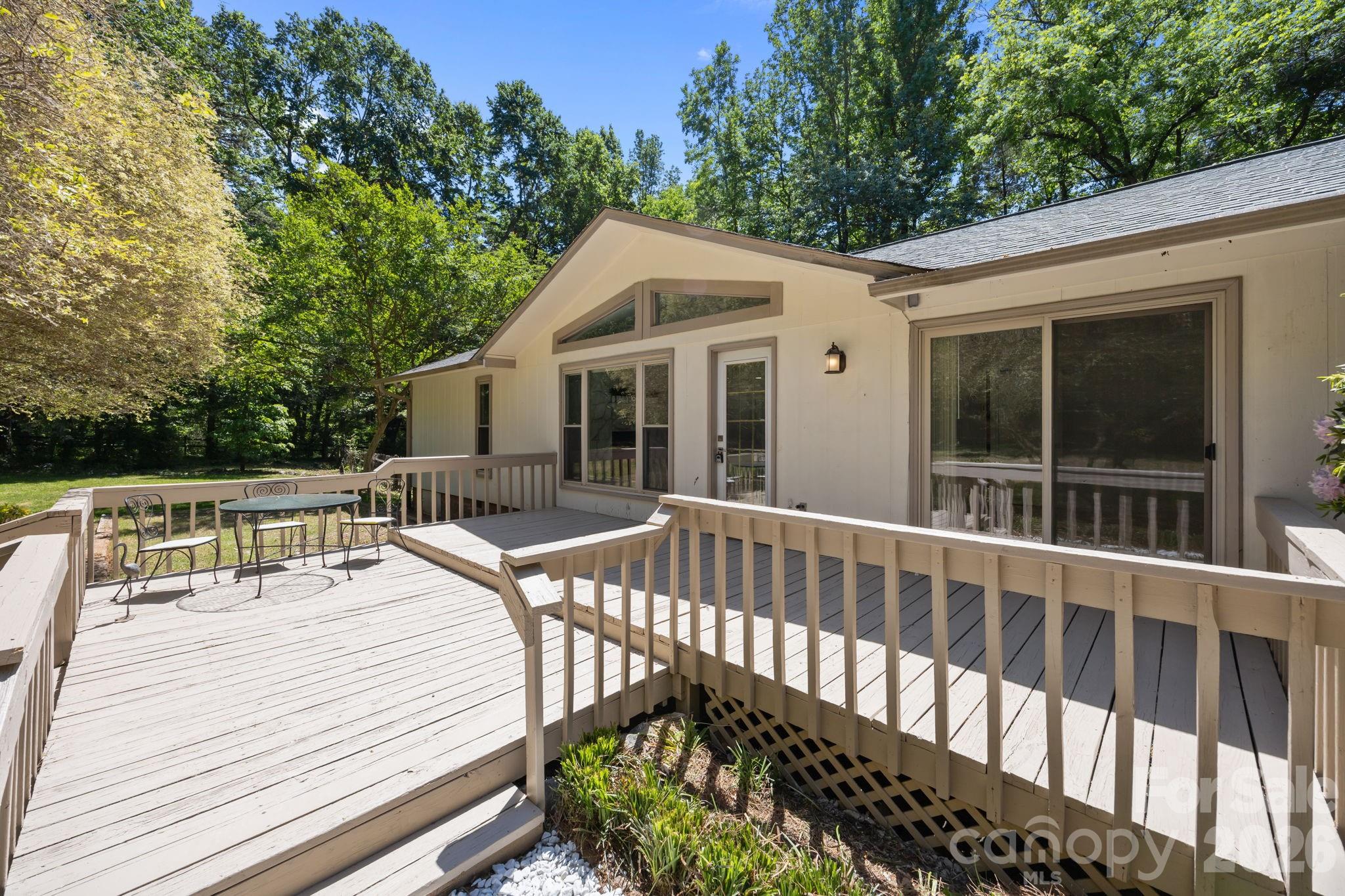 12538 Sam Furr Road — Huntersville