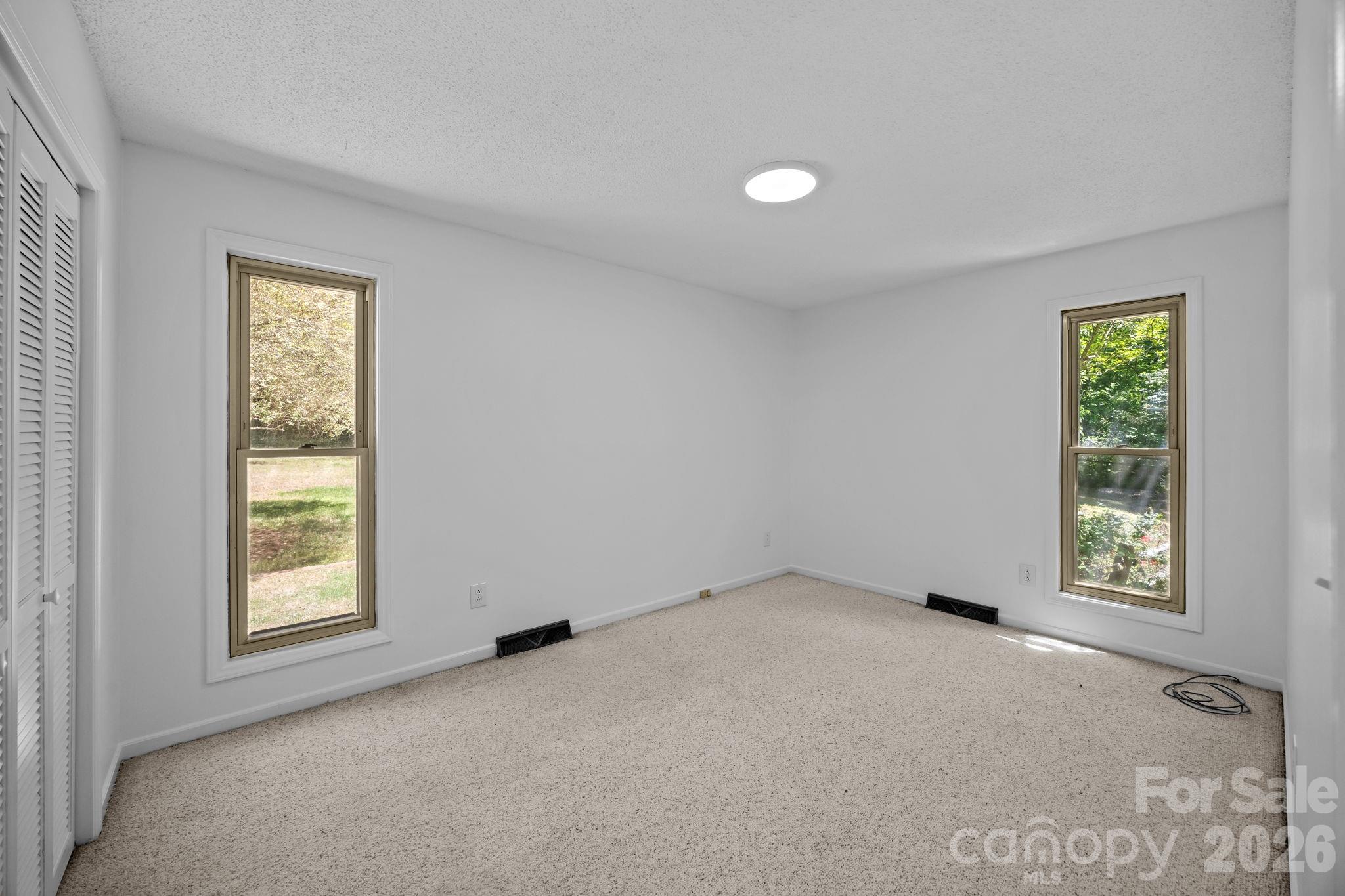 12538 Sam Furr Road — Huntersville