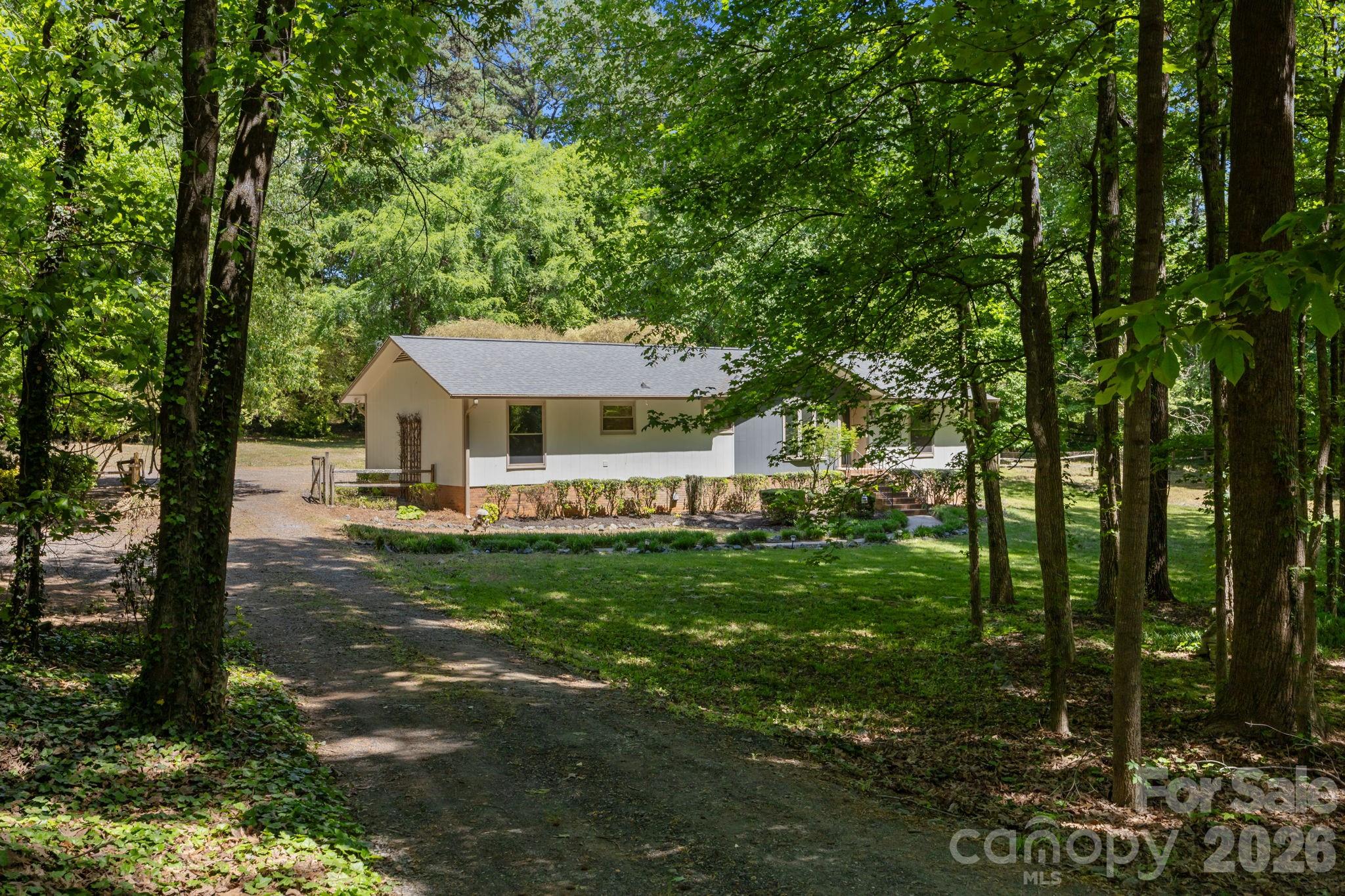 12538 Sam Furr Road — Huntersville