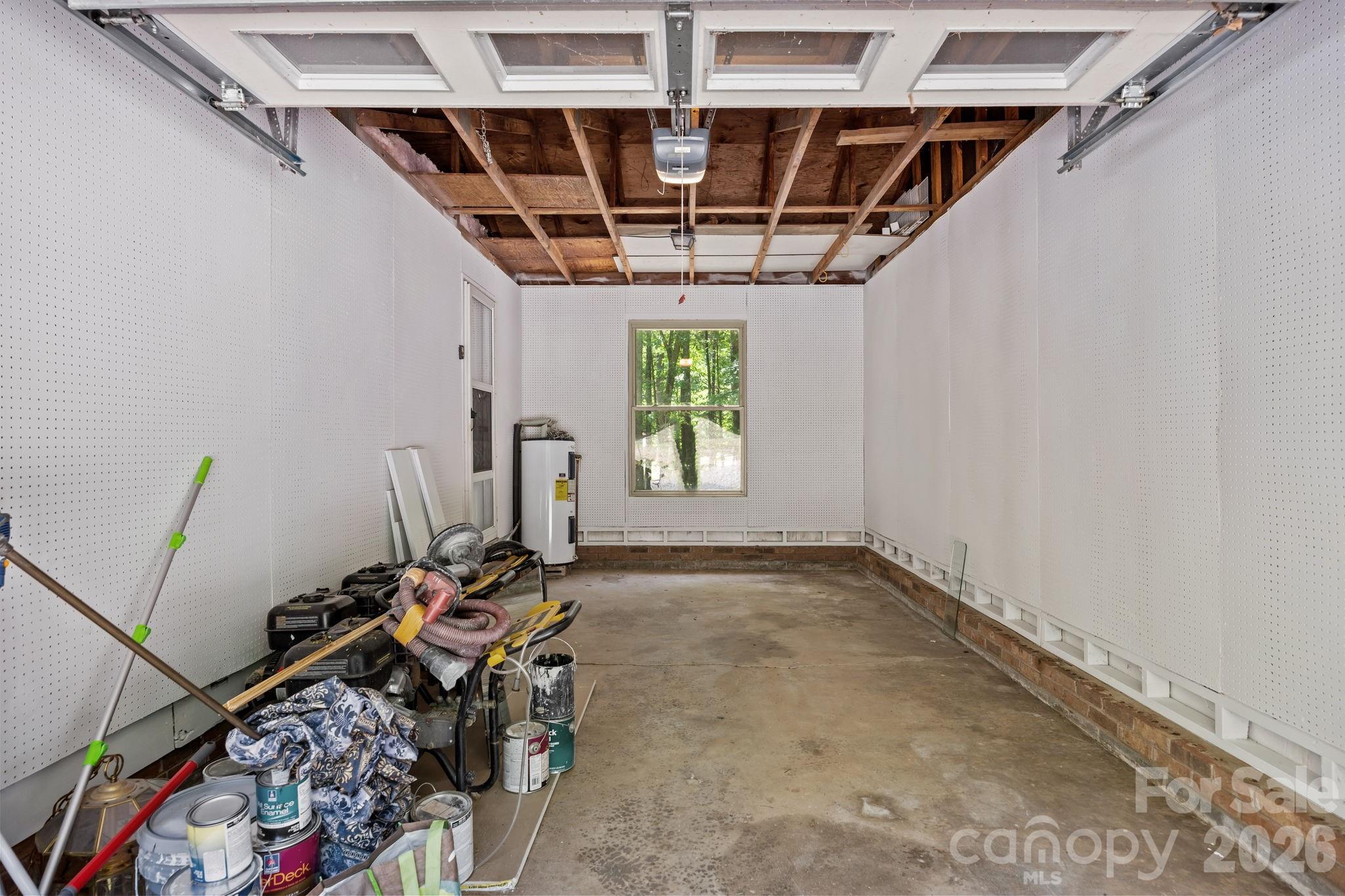 12538 Sam Furr Road — Huntersville
