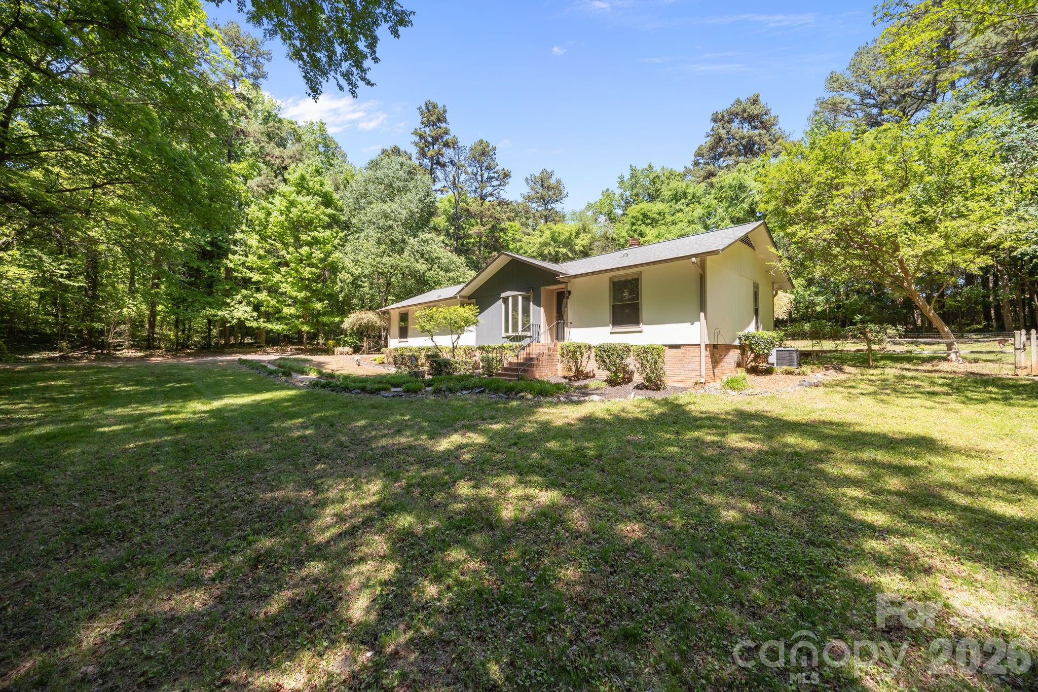 12538 Sam Furr Road — Huntersville