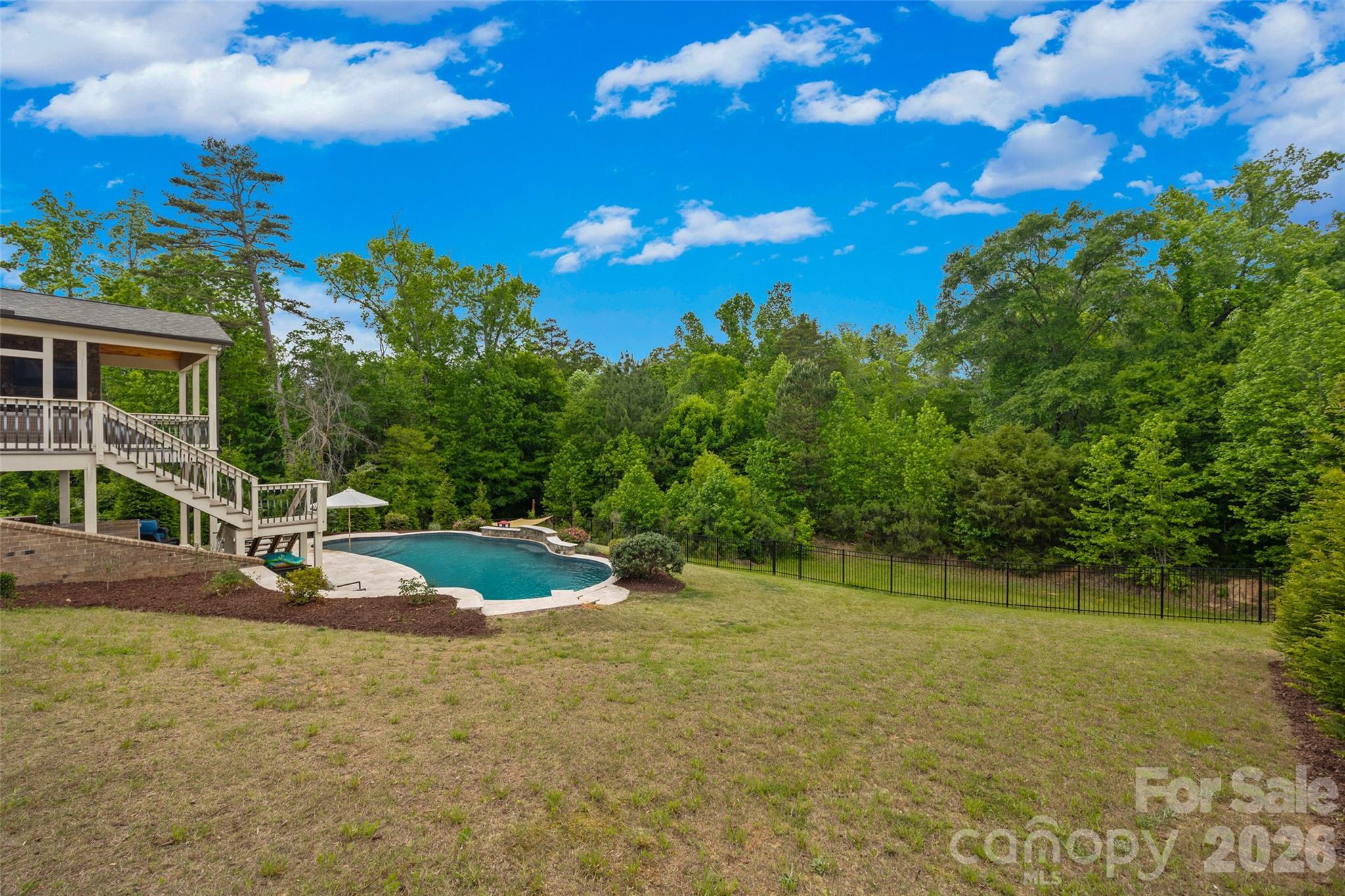 2862 Creekview Drive — Waxhaw