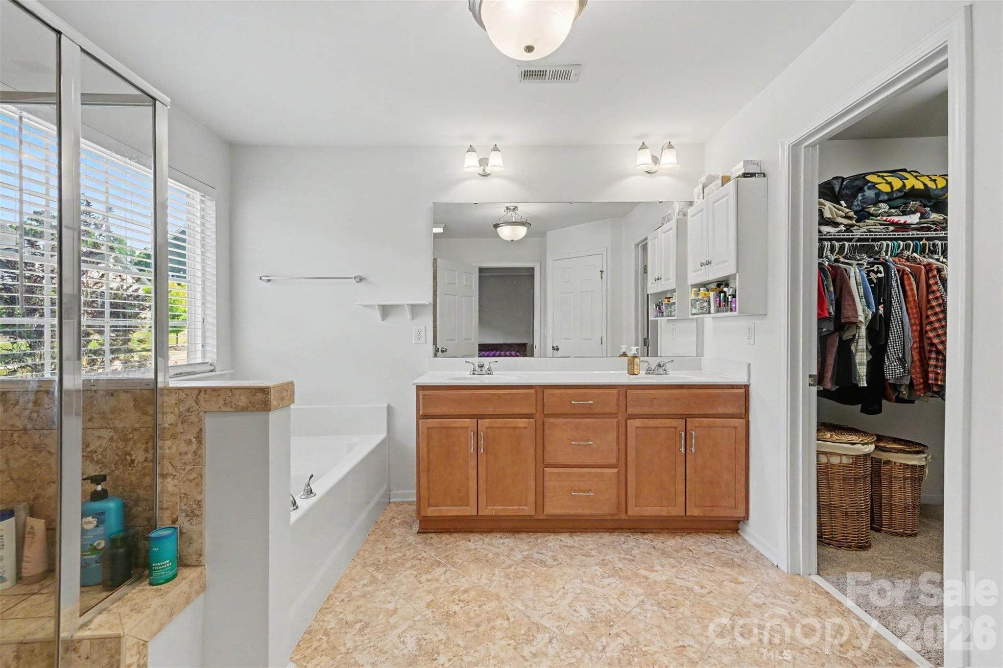 9107 Kensington Forest Drive — Harrisburg