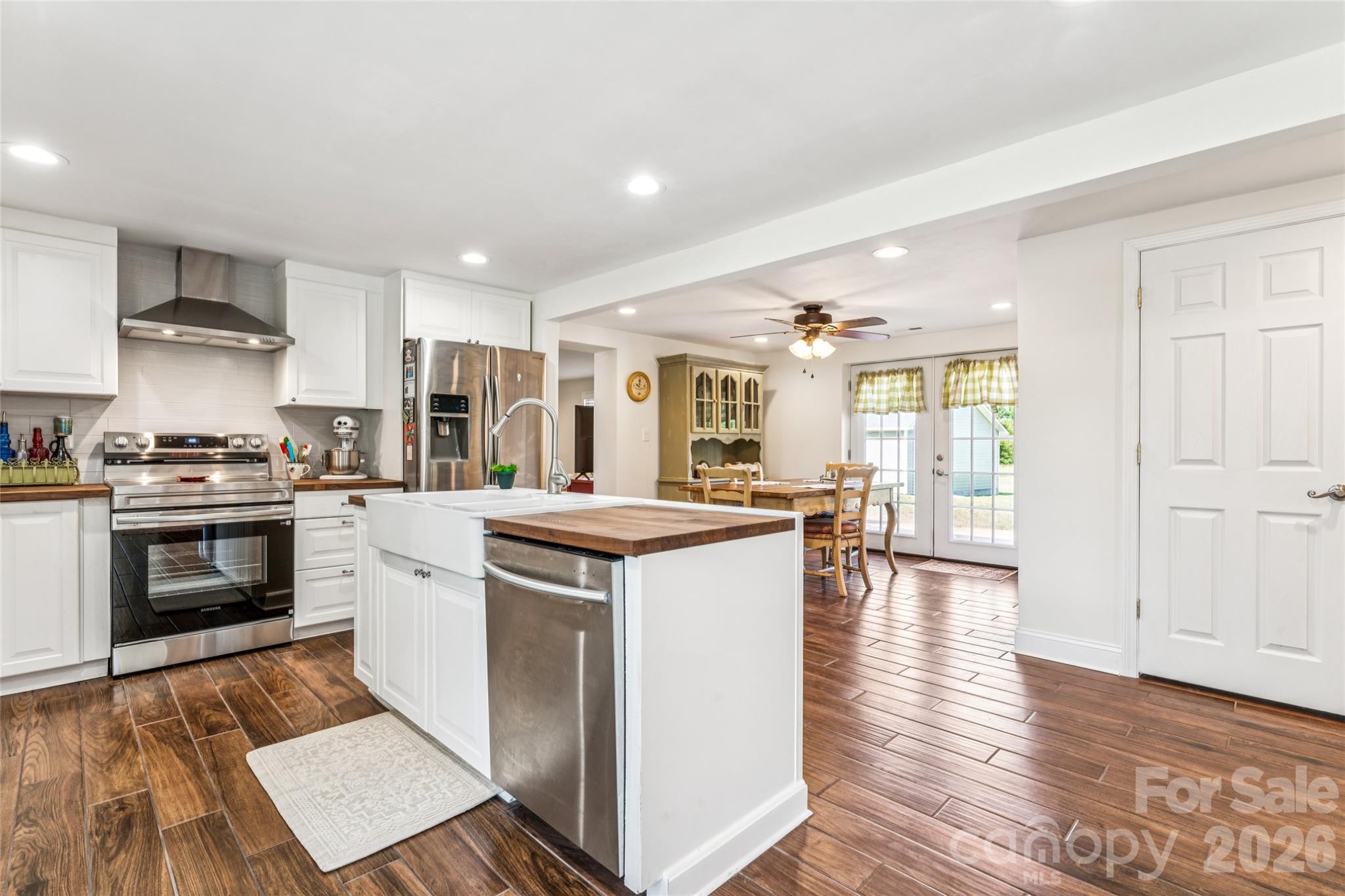 1820 Landsford Road — Marshville