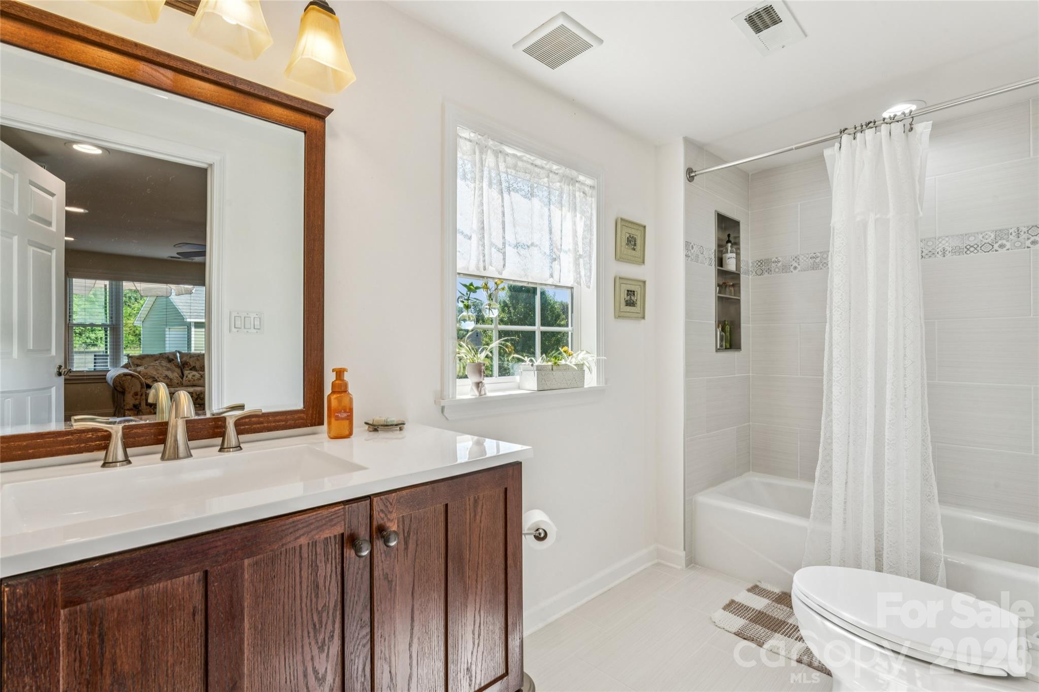 1820 Landsford Road — Marshville