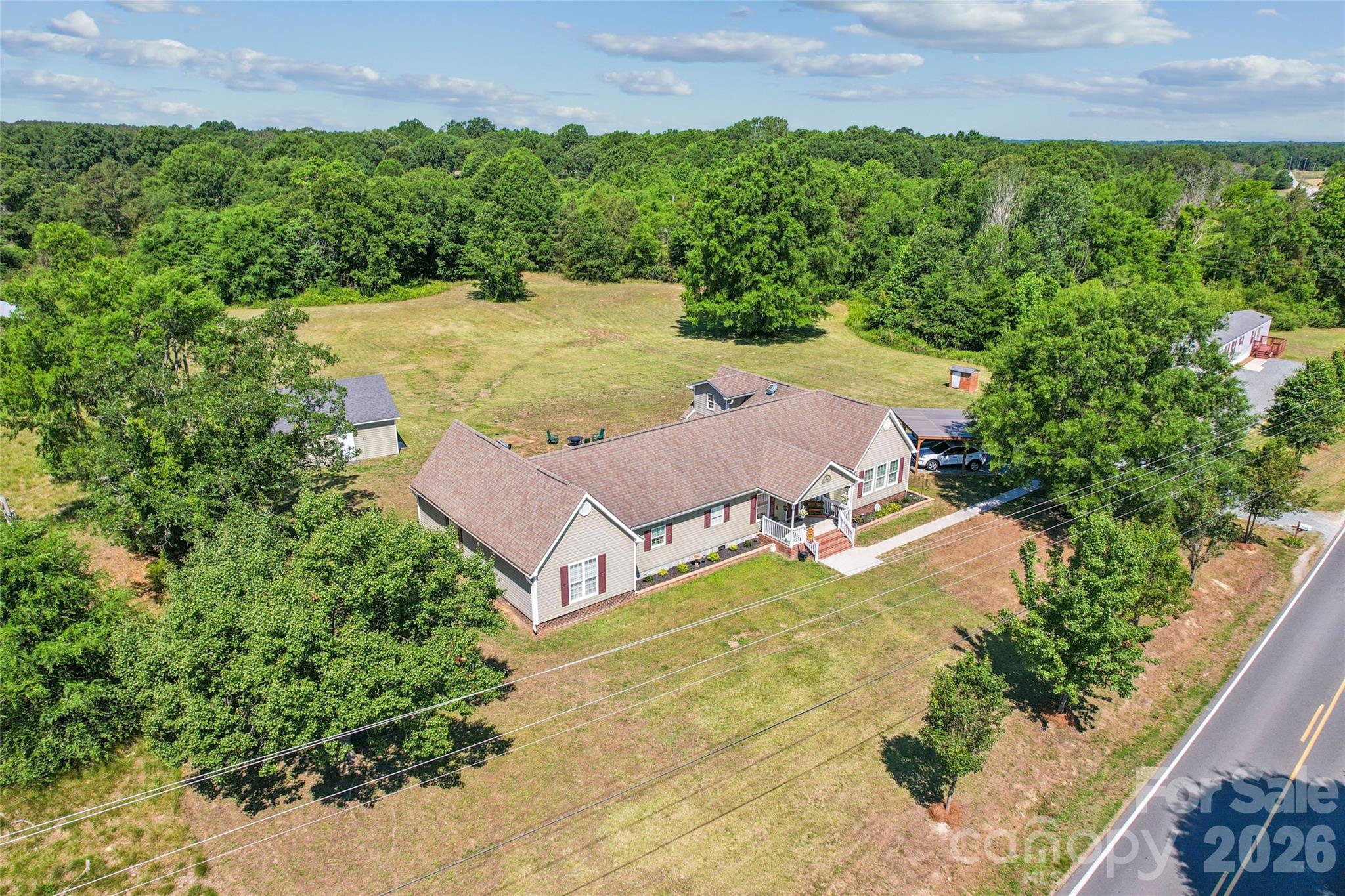 1820 Landsford Road — Marshville