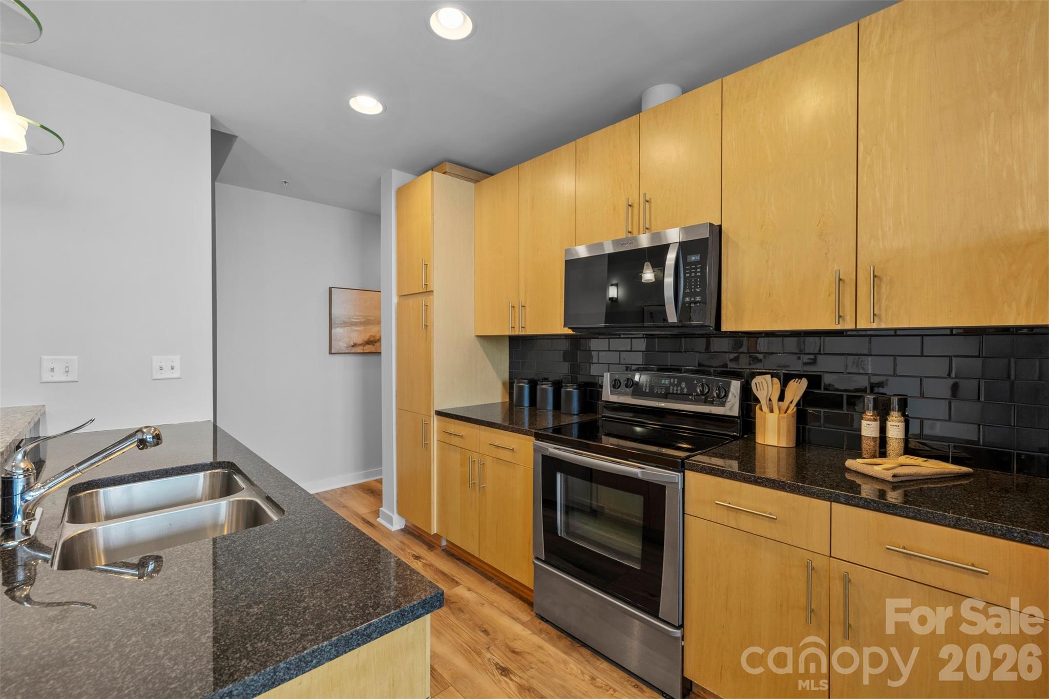 210 N Church Street #1810 — Charlotte