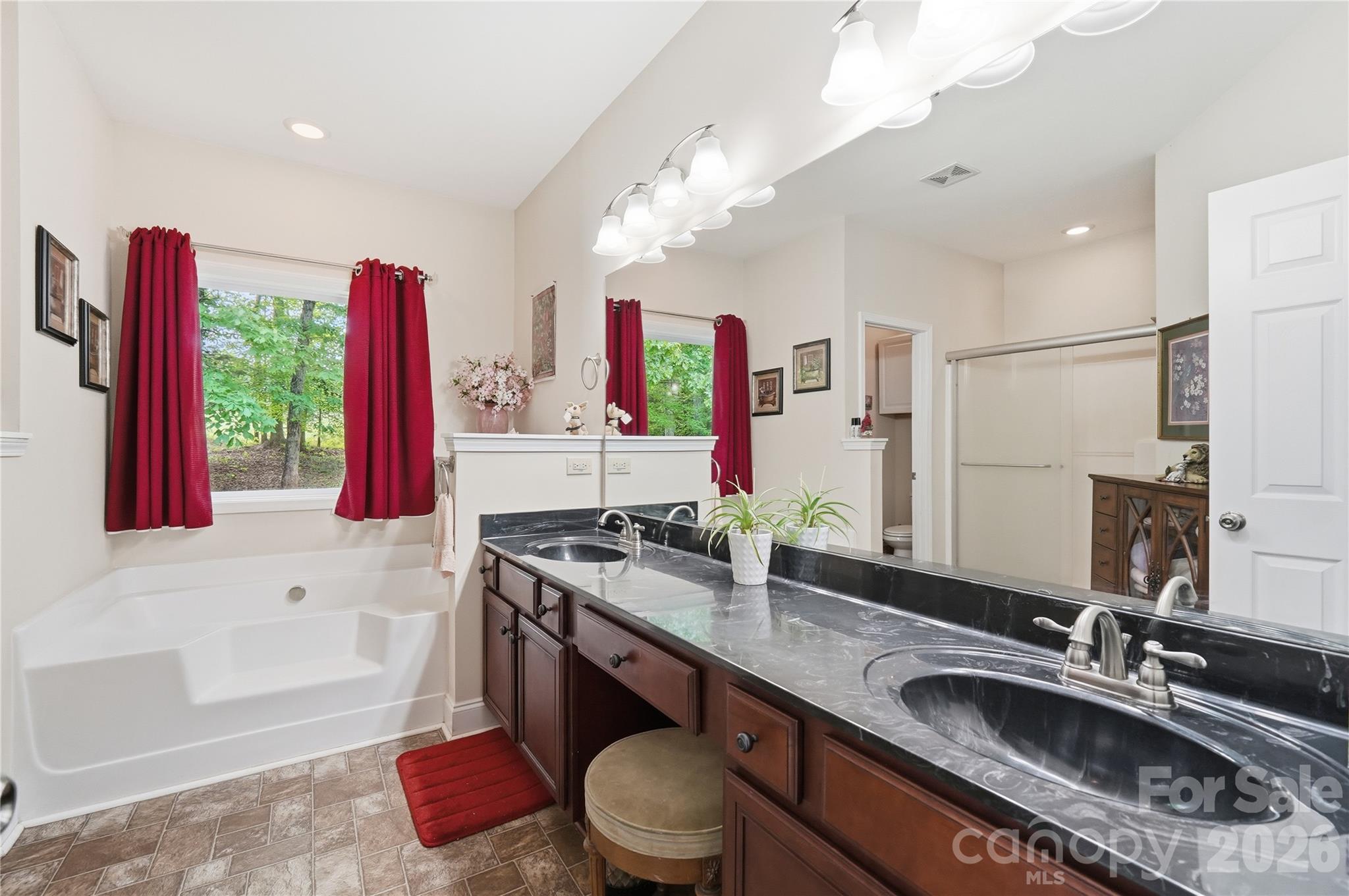250 Henderson Road — Bessemer City