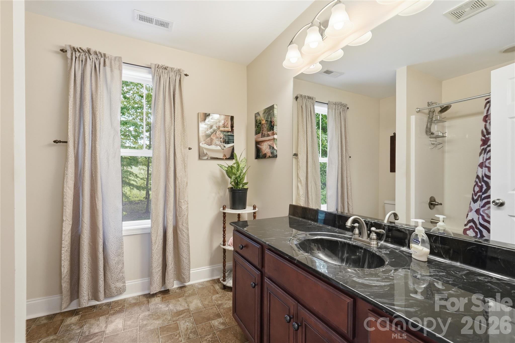 250 Henderson Road — Bessemer City