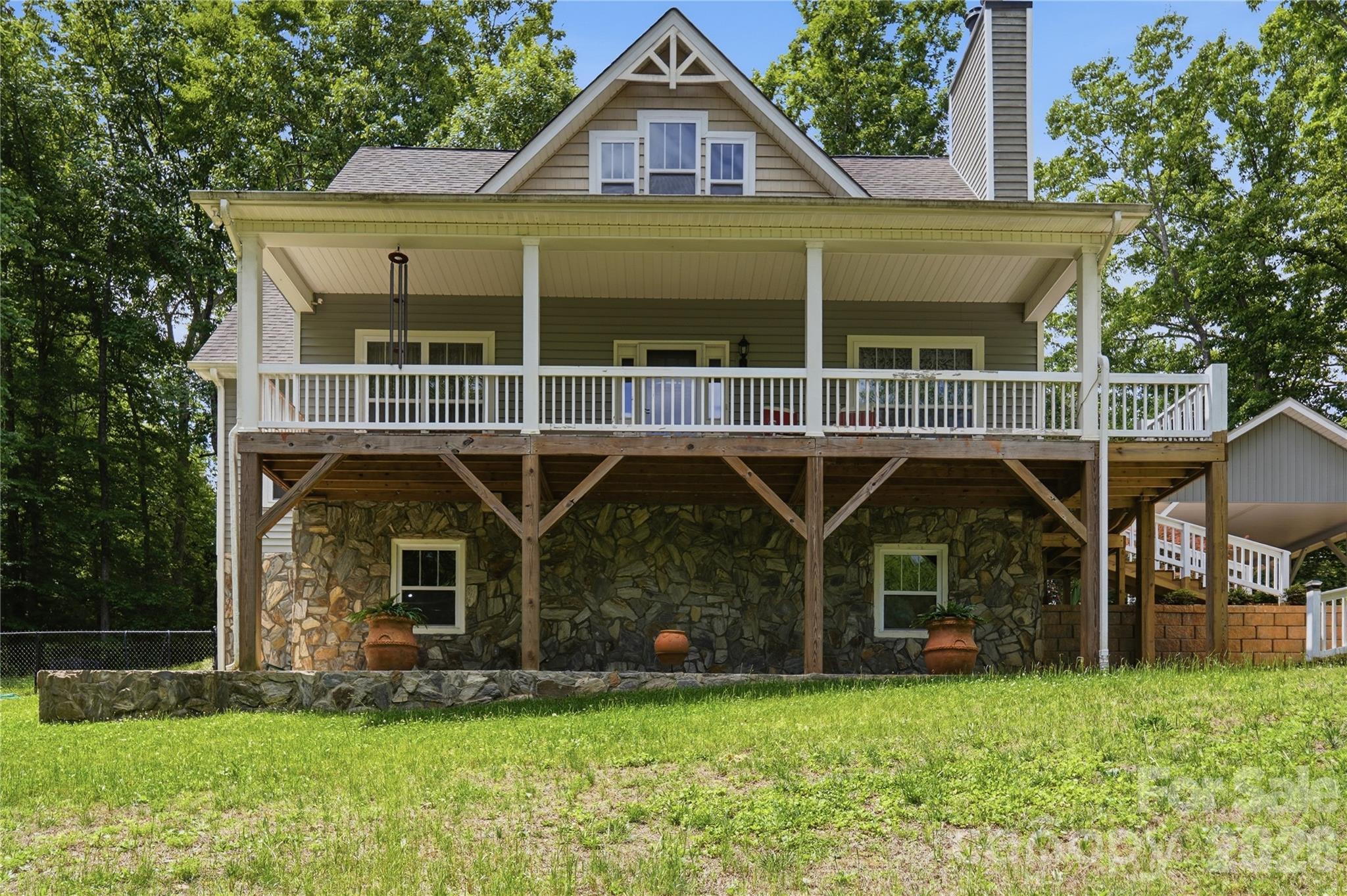250 Henderson Road — Bessemer City