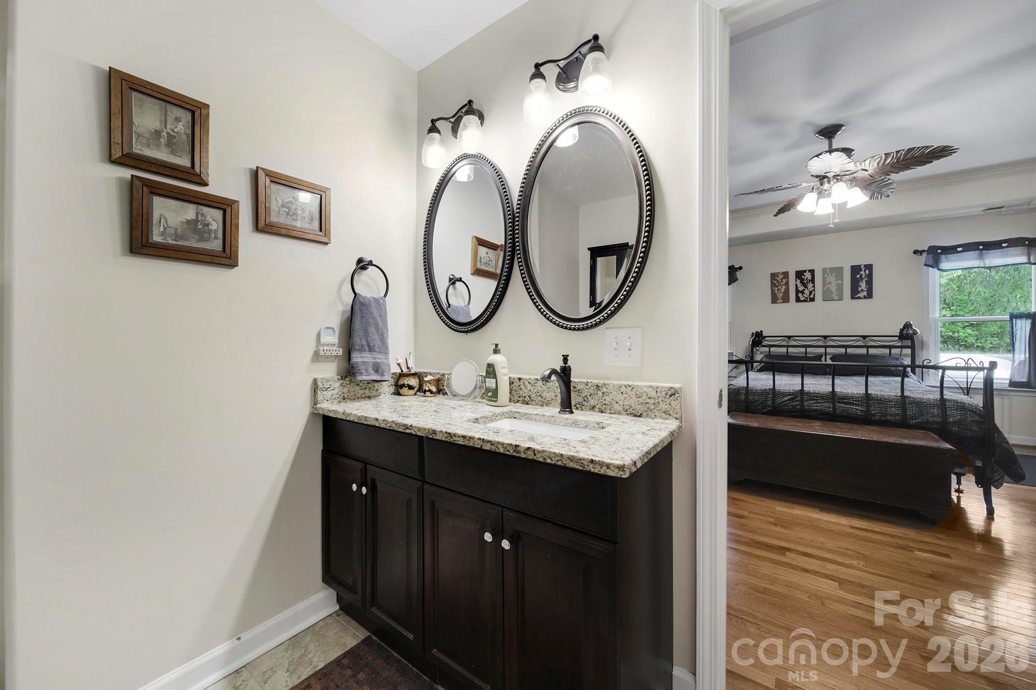 530 Calabash Road — Clover
