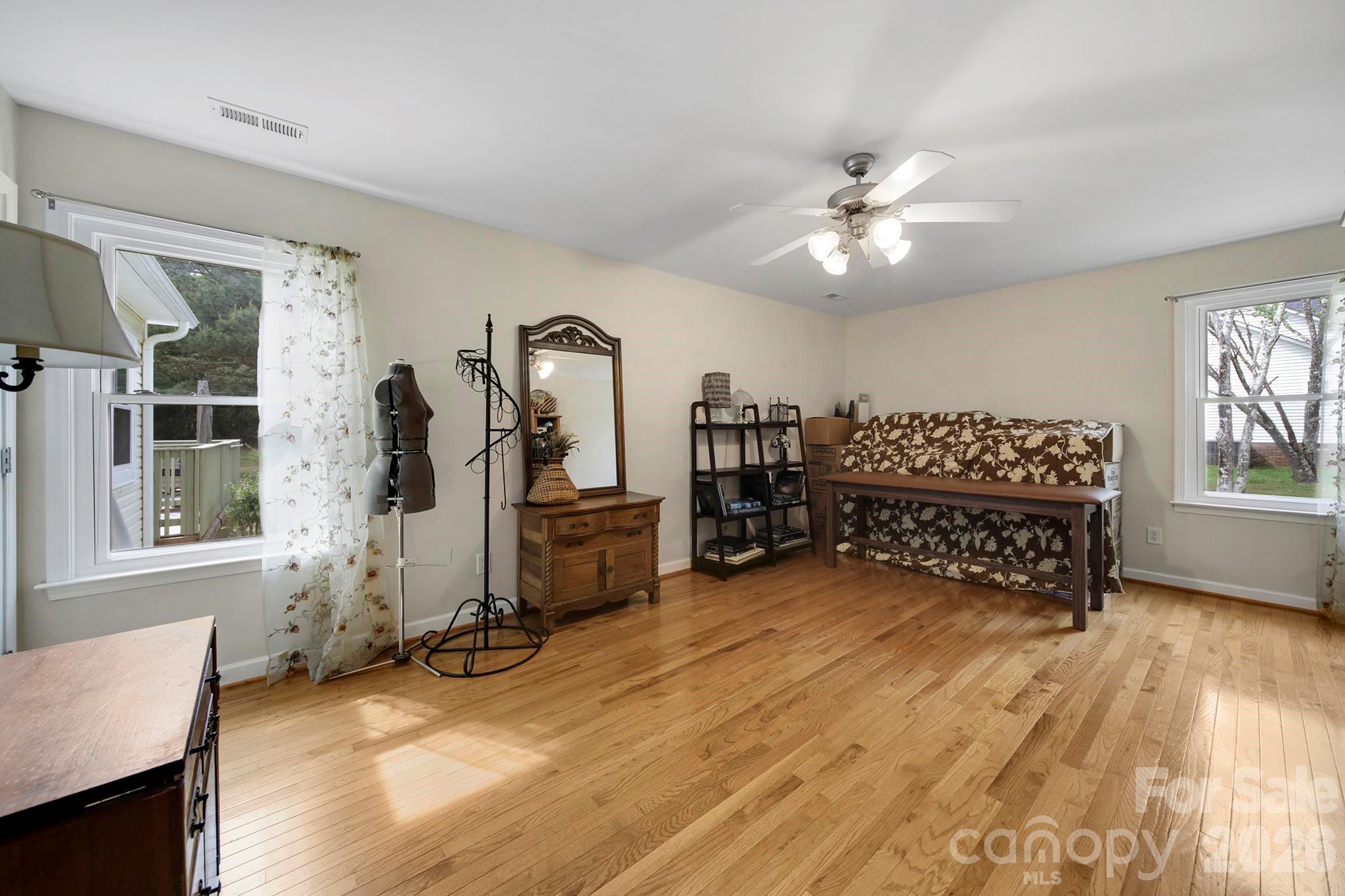 530 Calabash Road — Clover