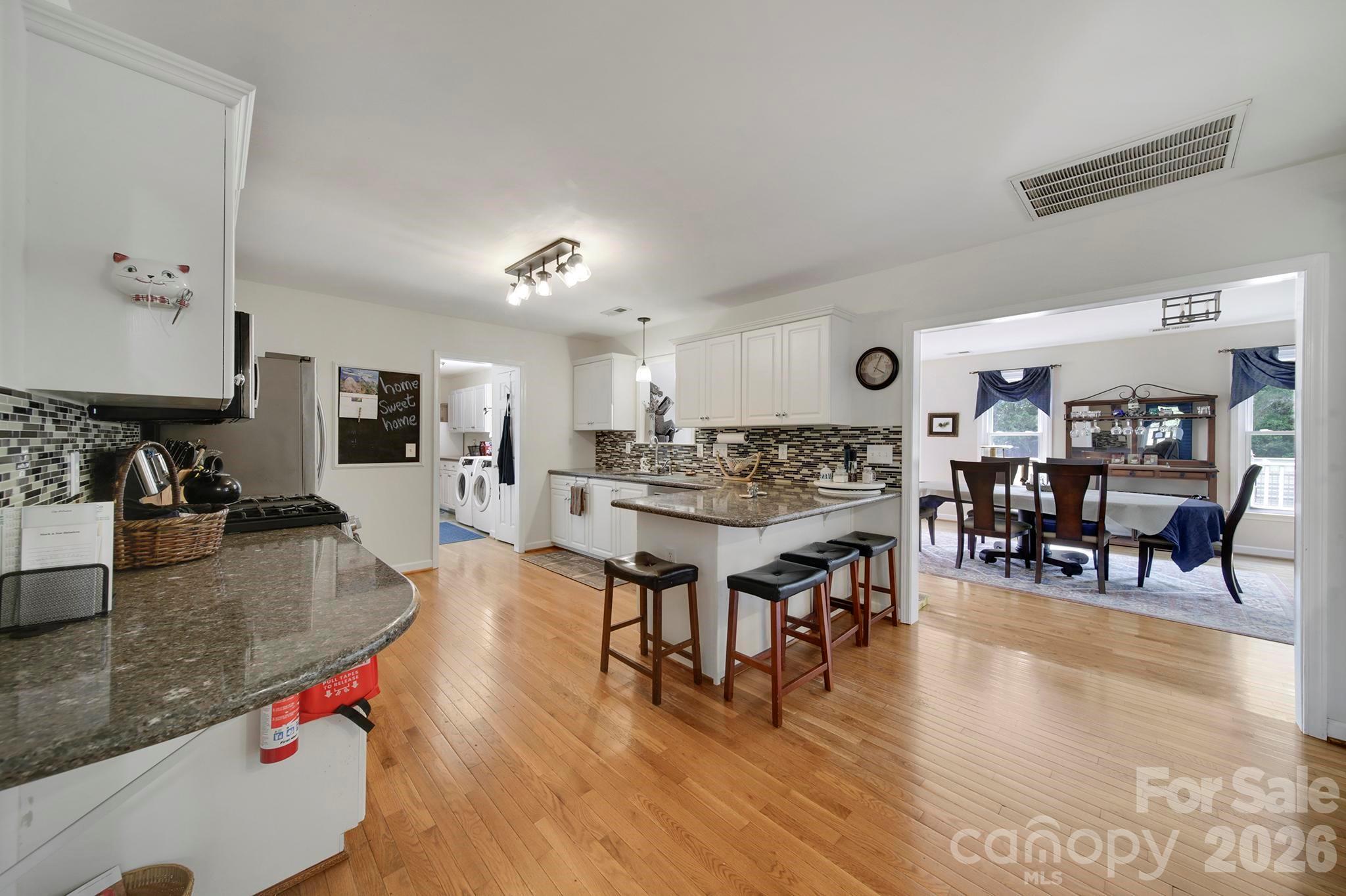 530 Calabash Road — Clover