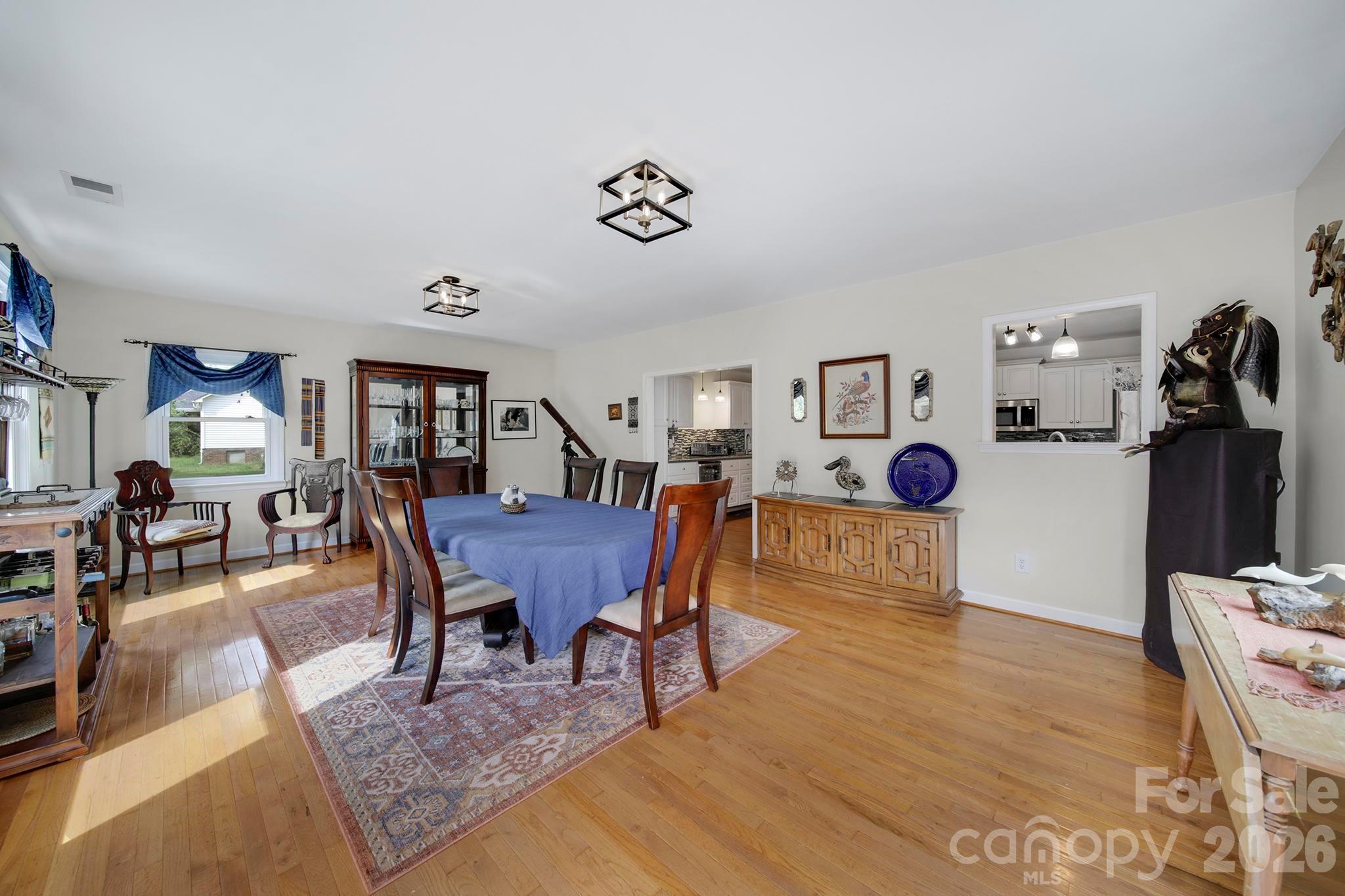 530 Calabash Road — Clover