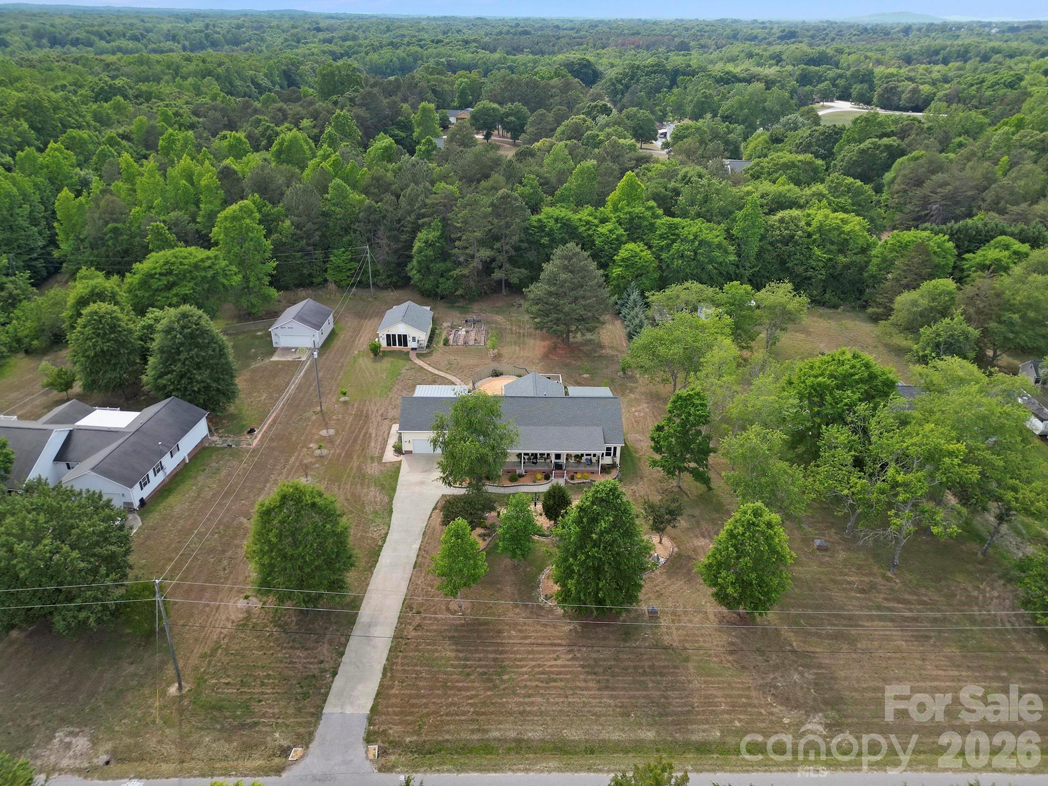530 Calabash Road — Clover