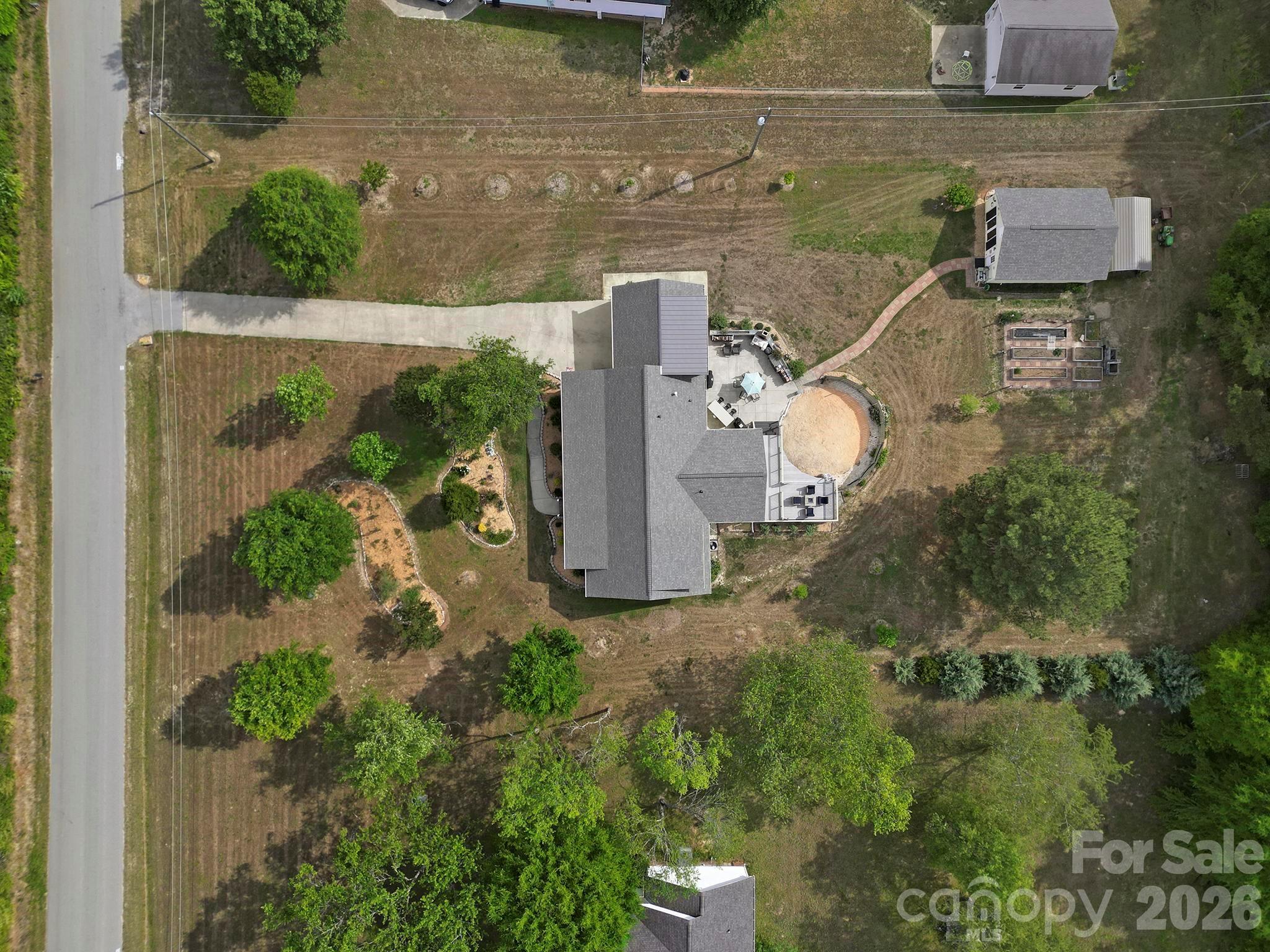 530 Calabash Road — Clover