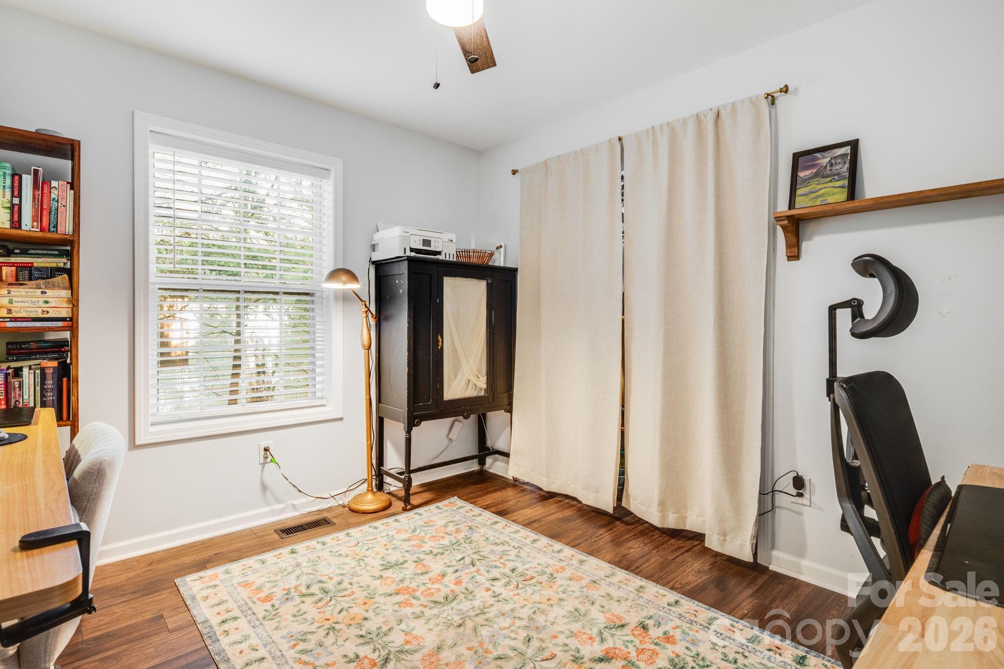 112 Shadowlawn Drive — Asheville