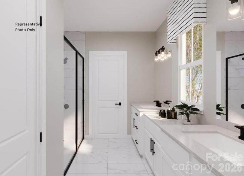 2040 Fernway Drive — Charlotte