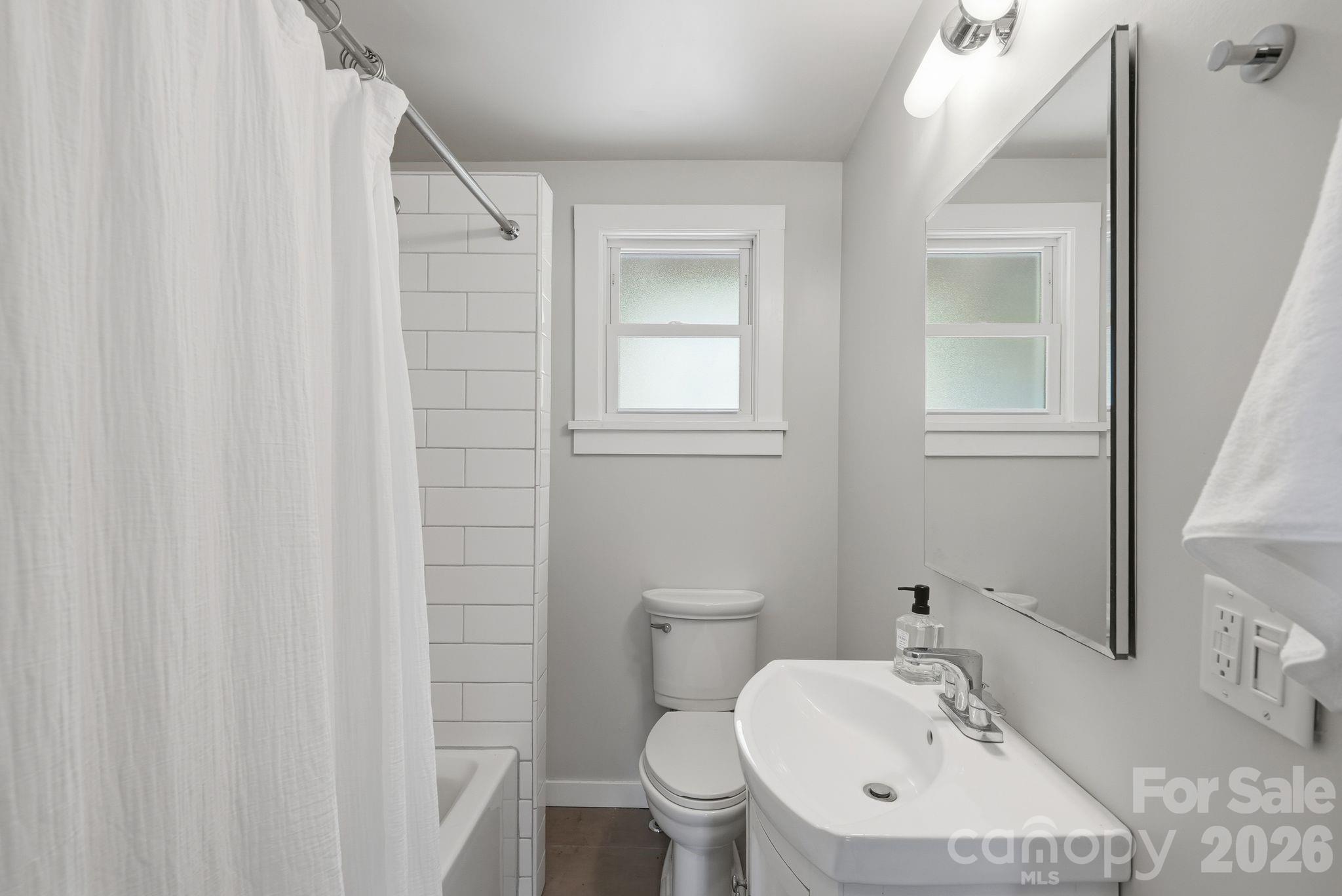 385 Pisgah Drive — Canton