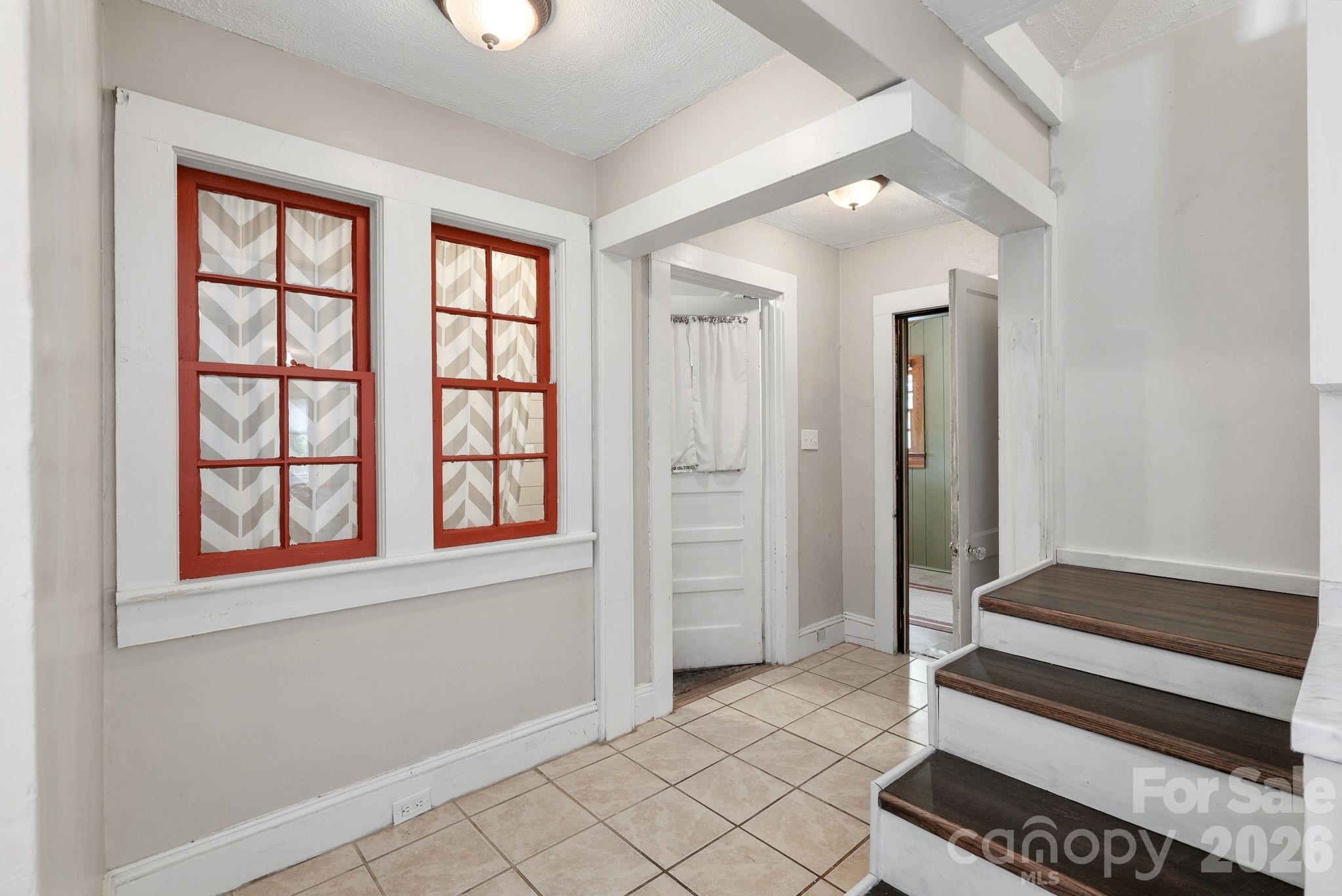 385 Pisgah Drive — Canton