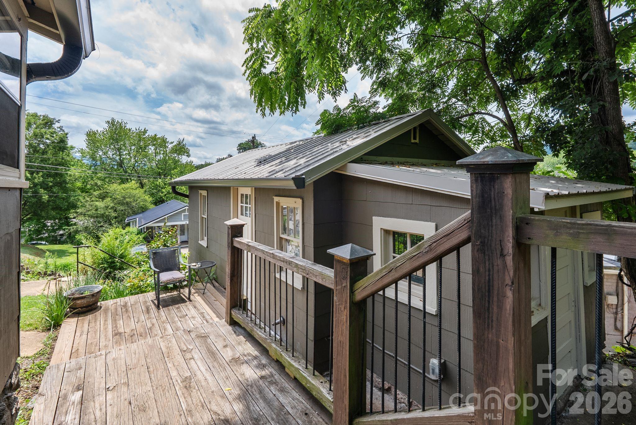 385 Pisgah Drive — Canton
