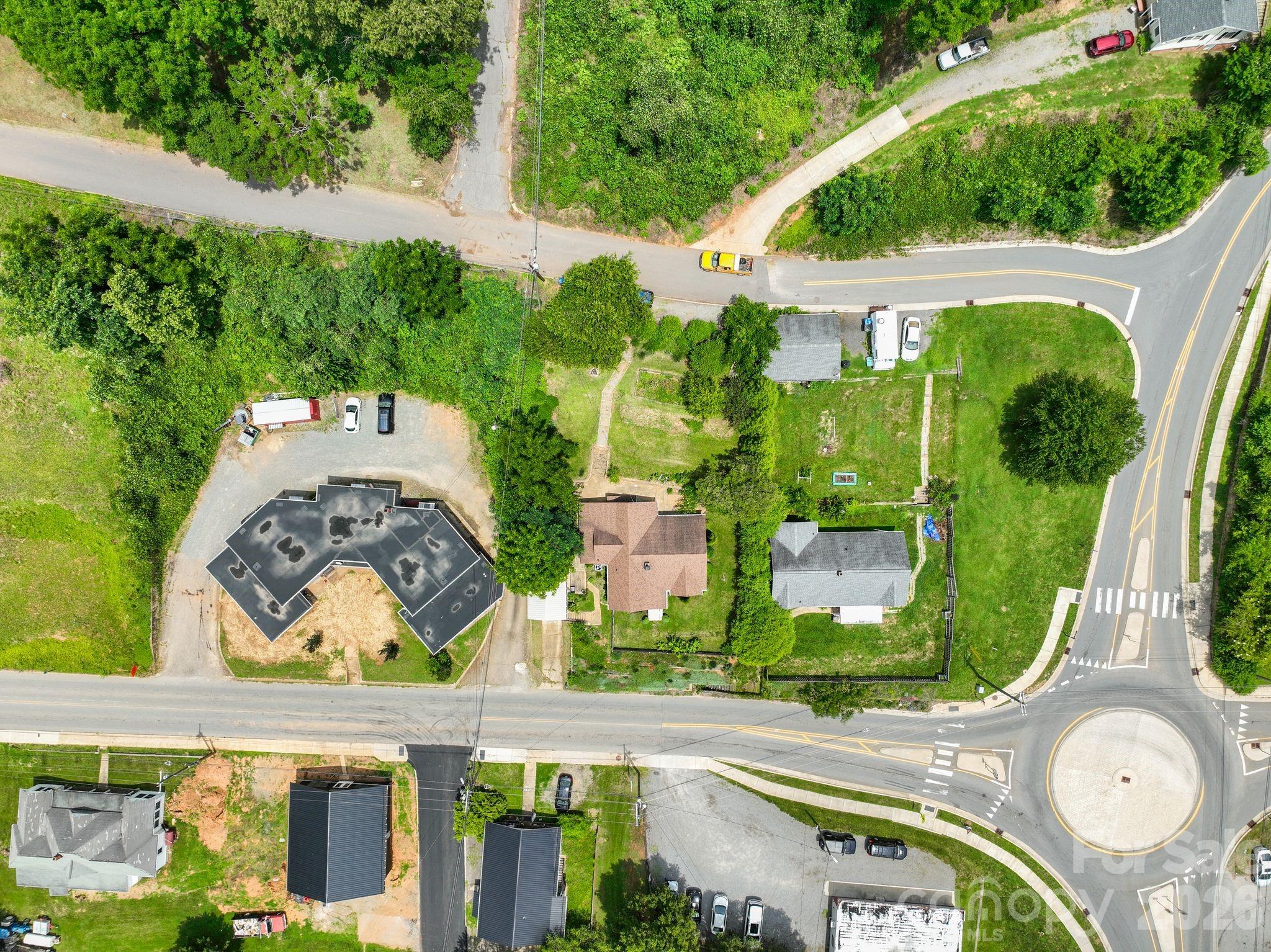 385 Pisgah Drive — Canton