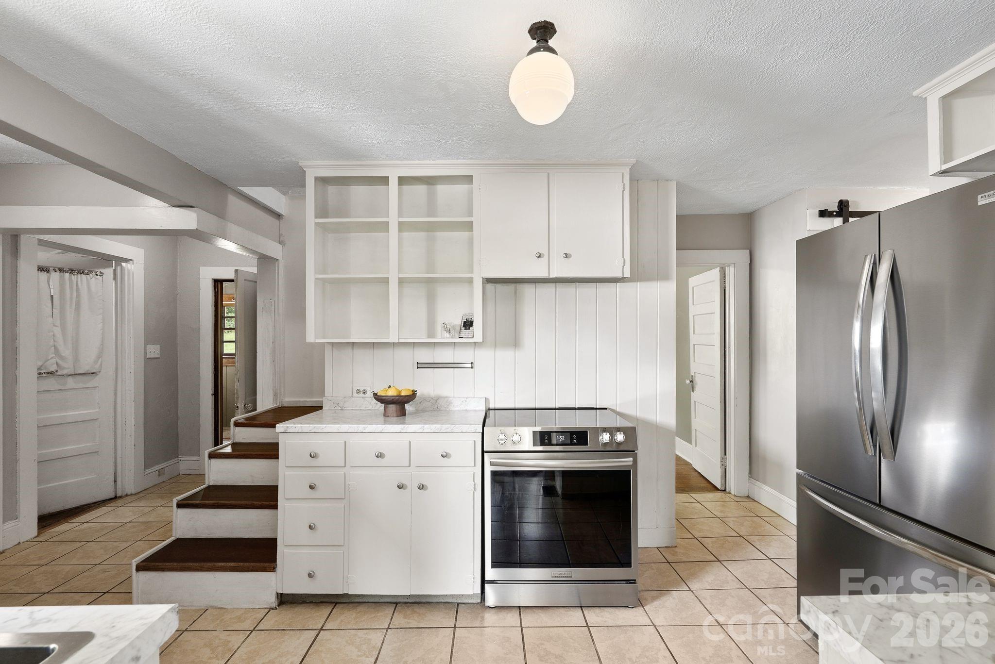 385 Pisgah Drive — Canton