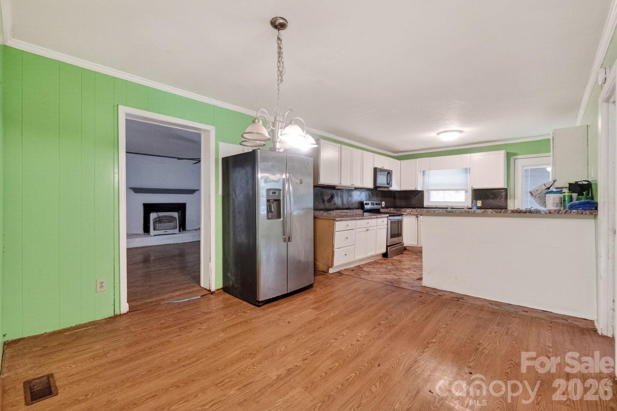 2644 Quiet Acres Road — Lancaster