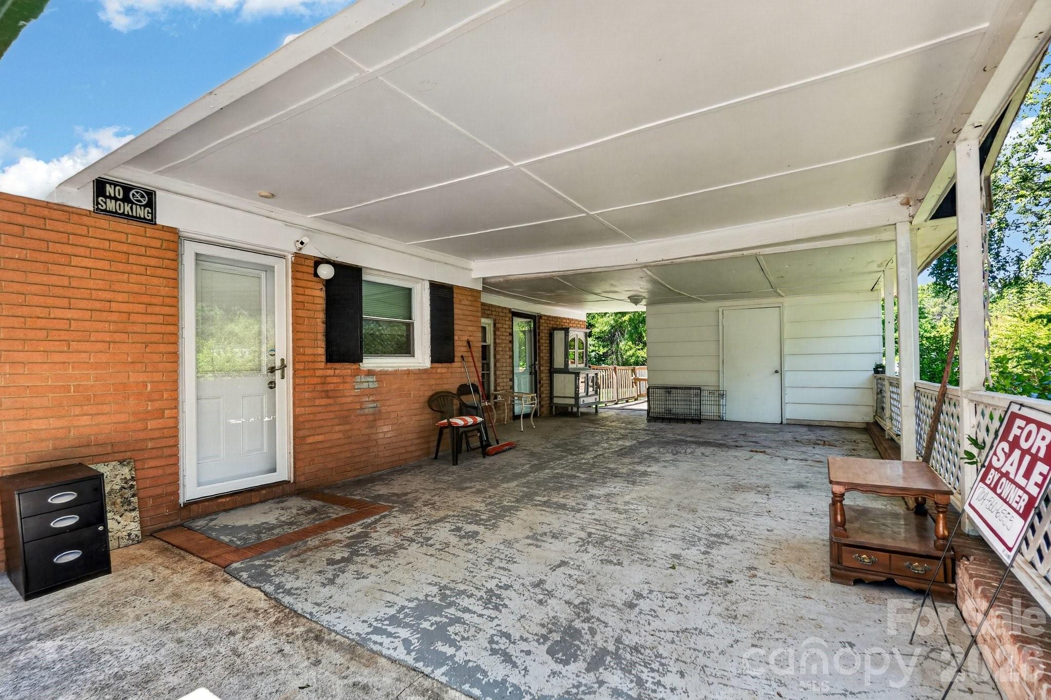 2644 Quiet Acres Road — Lancaster