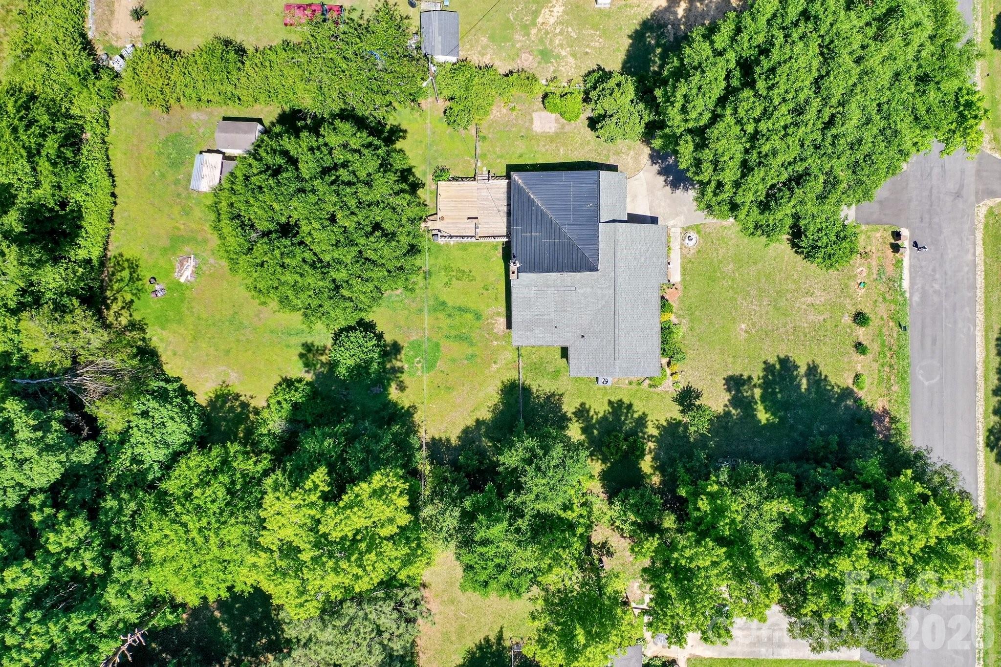 2644 Quiet Acres Road — Lancaster