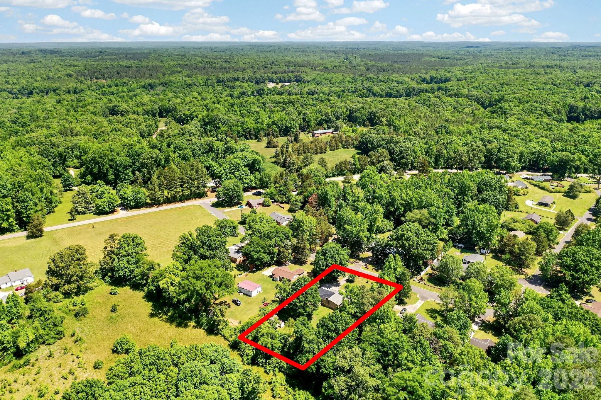 2644 Quiet Acres Road — Lancaster