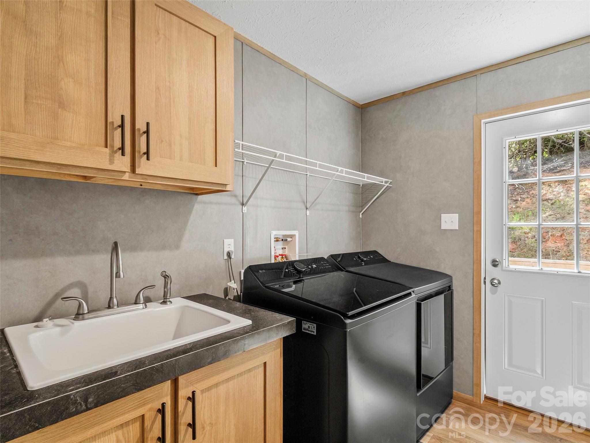 293 Spar Mill Road — Burnsville