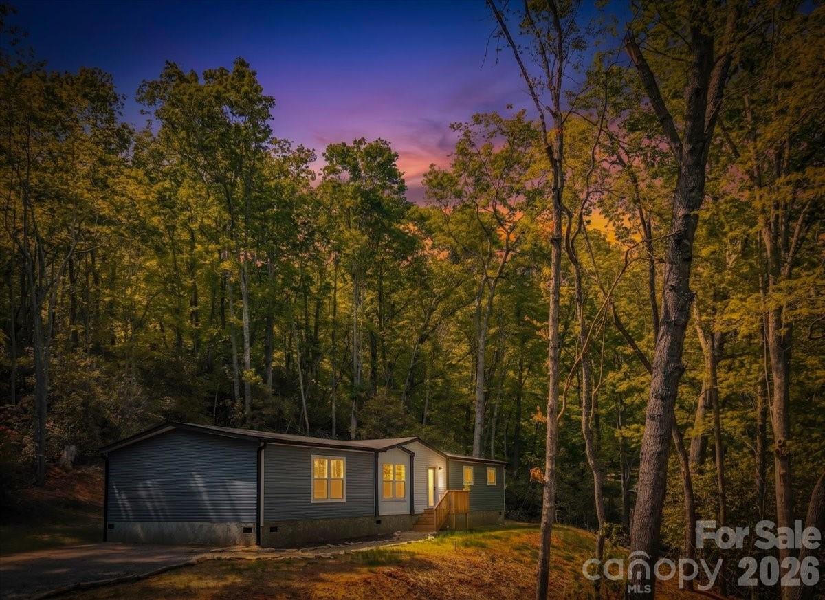 293 Spar Mill Road — Burnsville