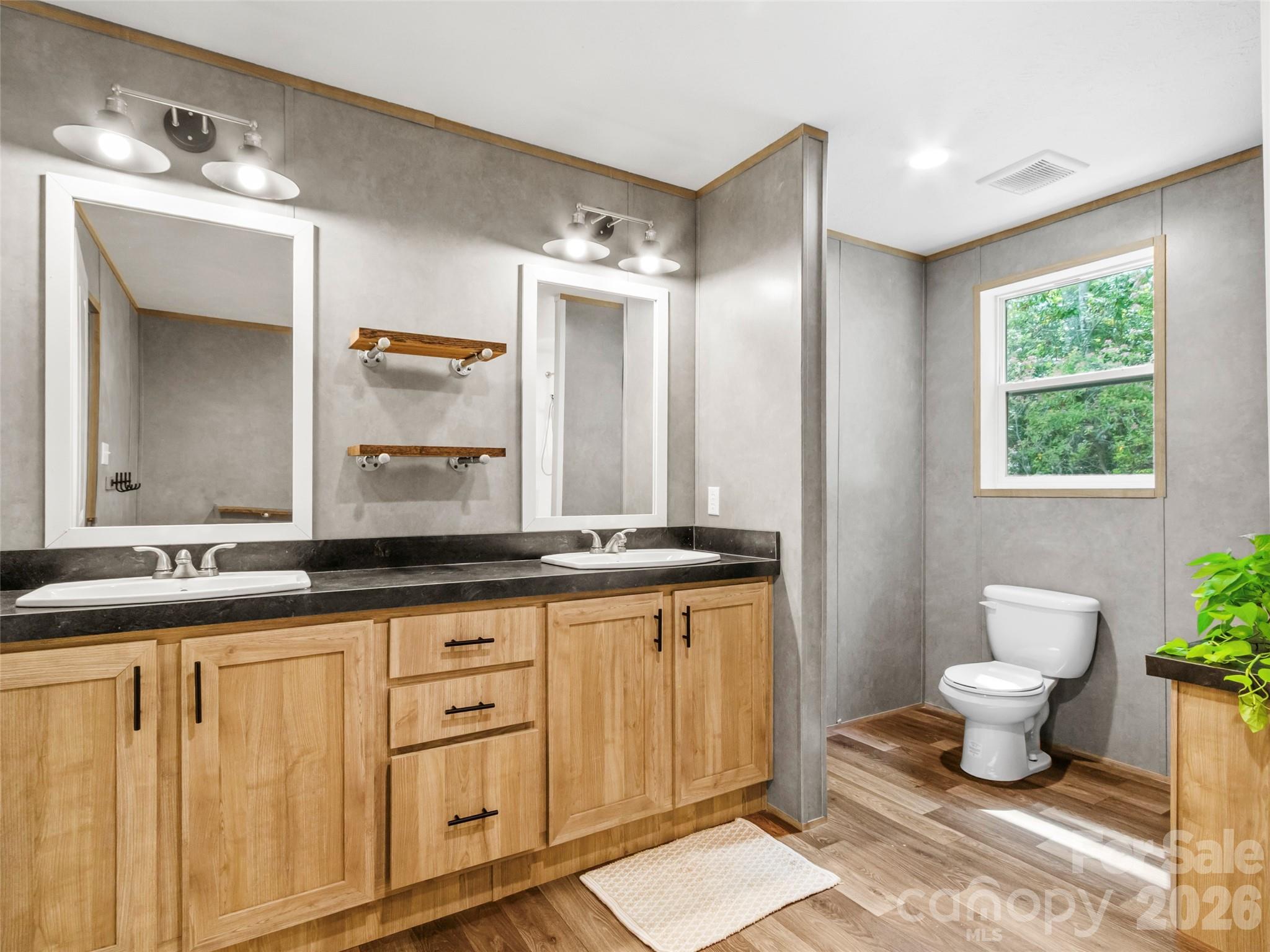 293 Spar Mill Road — Burnsville