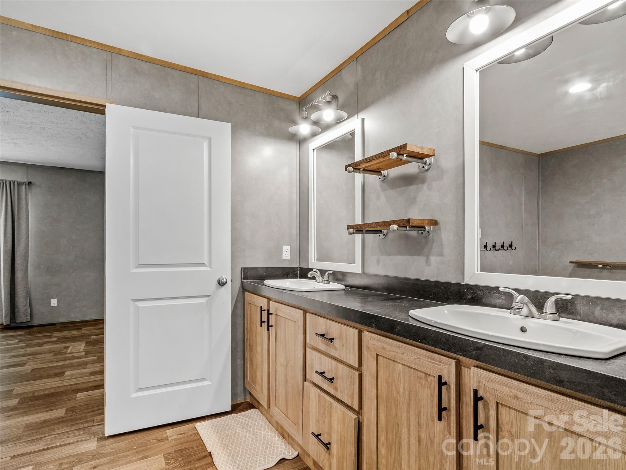 293 Spar Mill Road — Burnsville